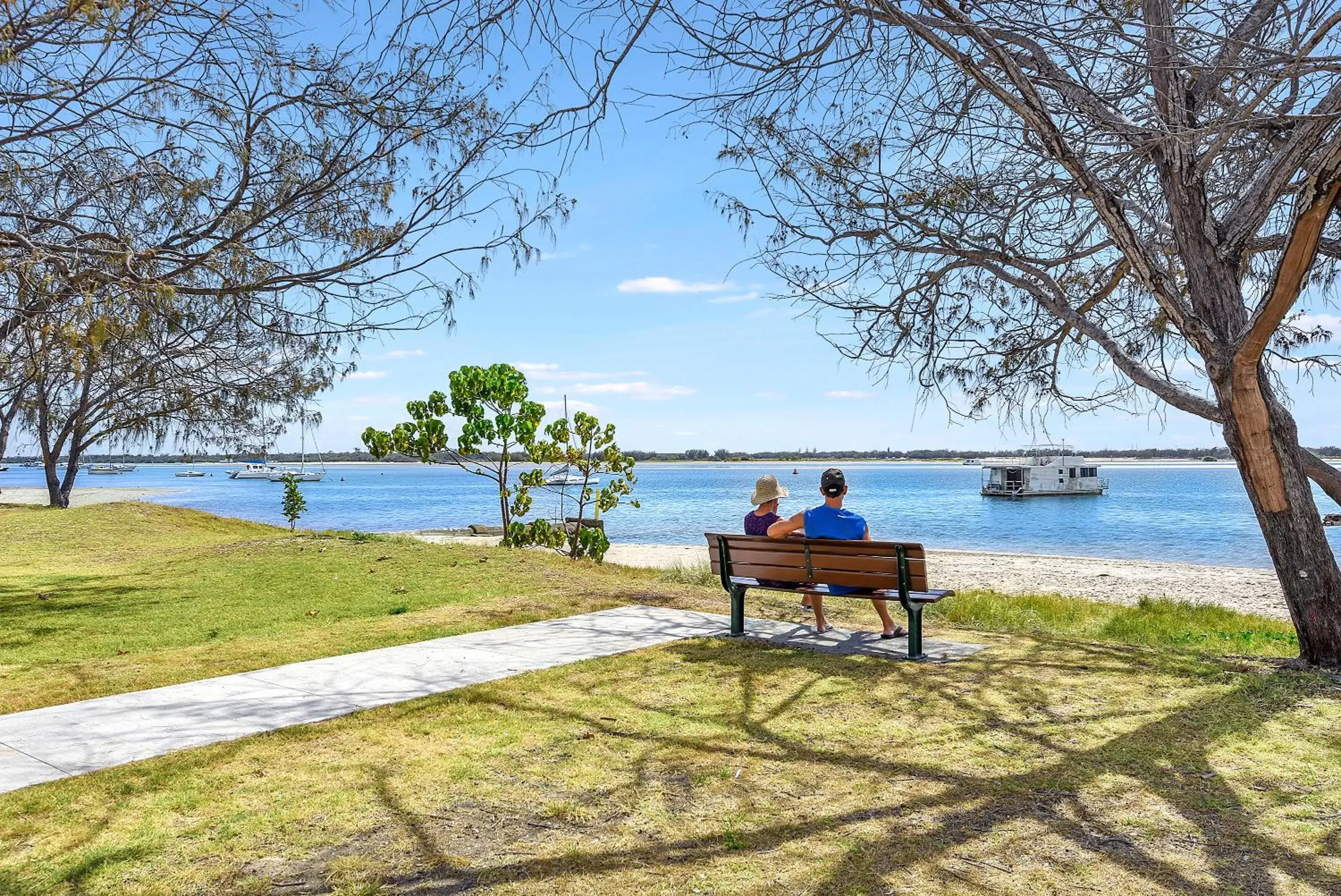 Beach in Crystal Bay On The Broadwater