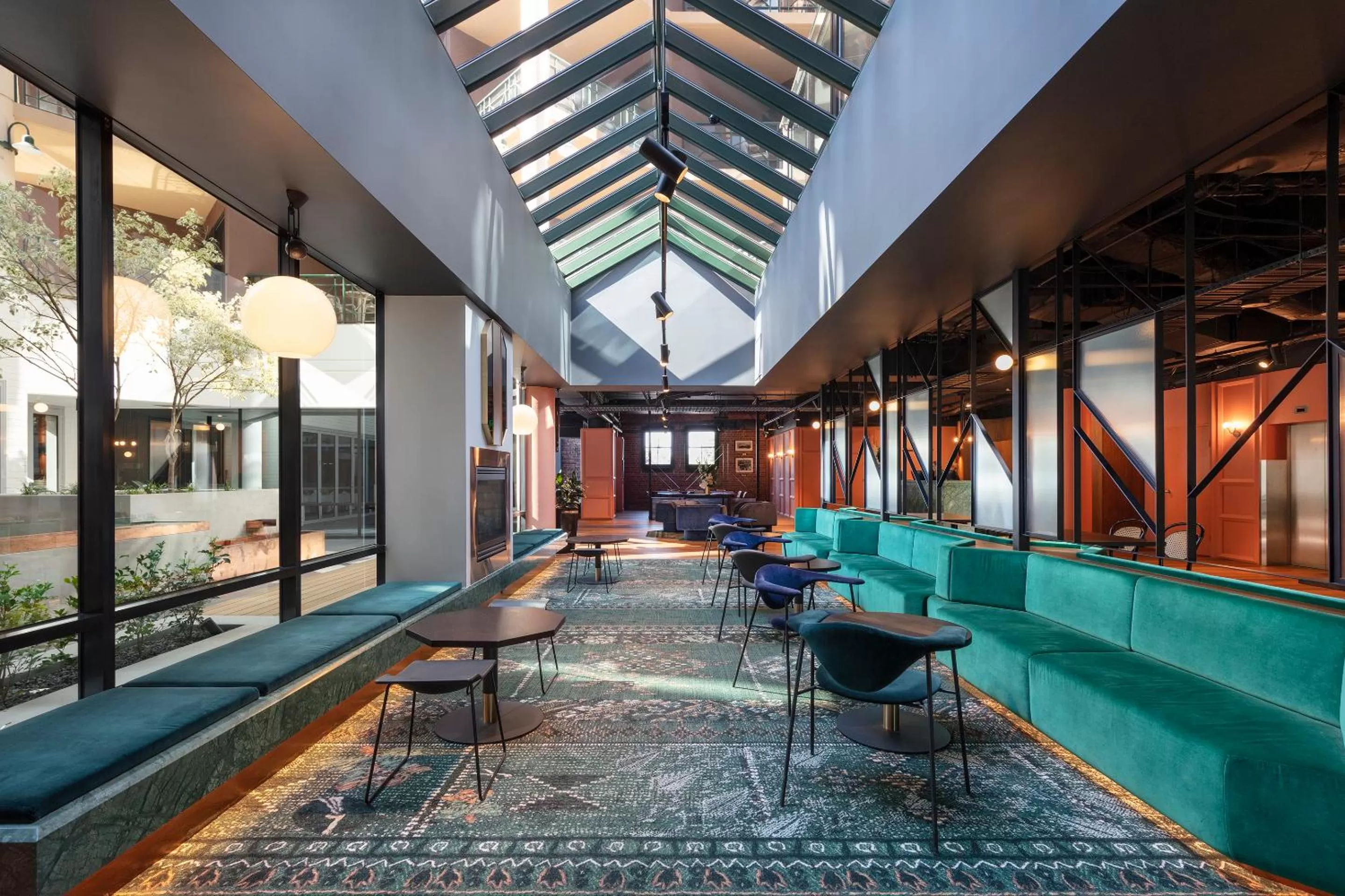 Lobby or reception in Amora Hotel Riverwalk Melbourne