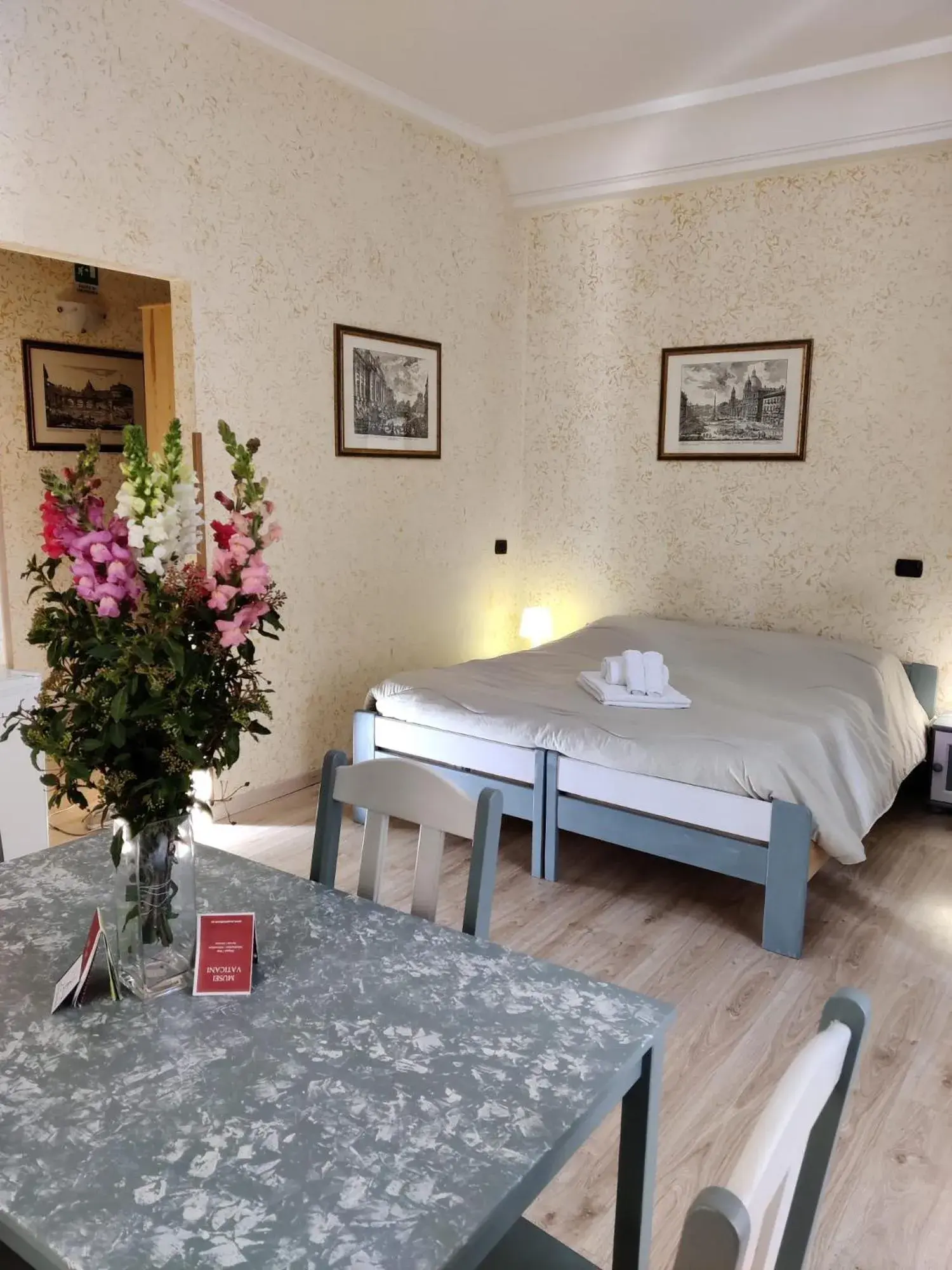 Bed in St. Peter's Rooms Rome Bed in St. Peter's Rooms Rome