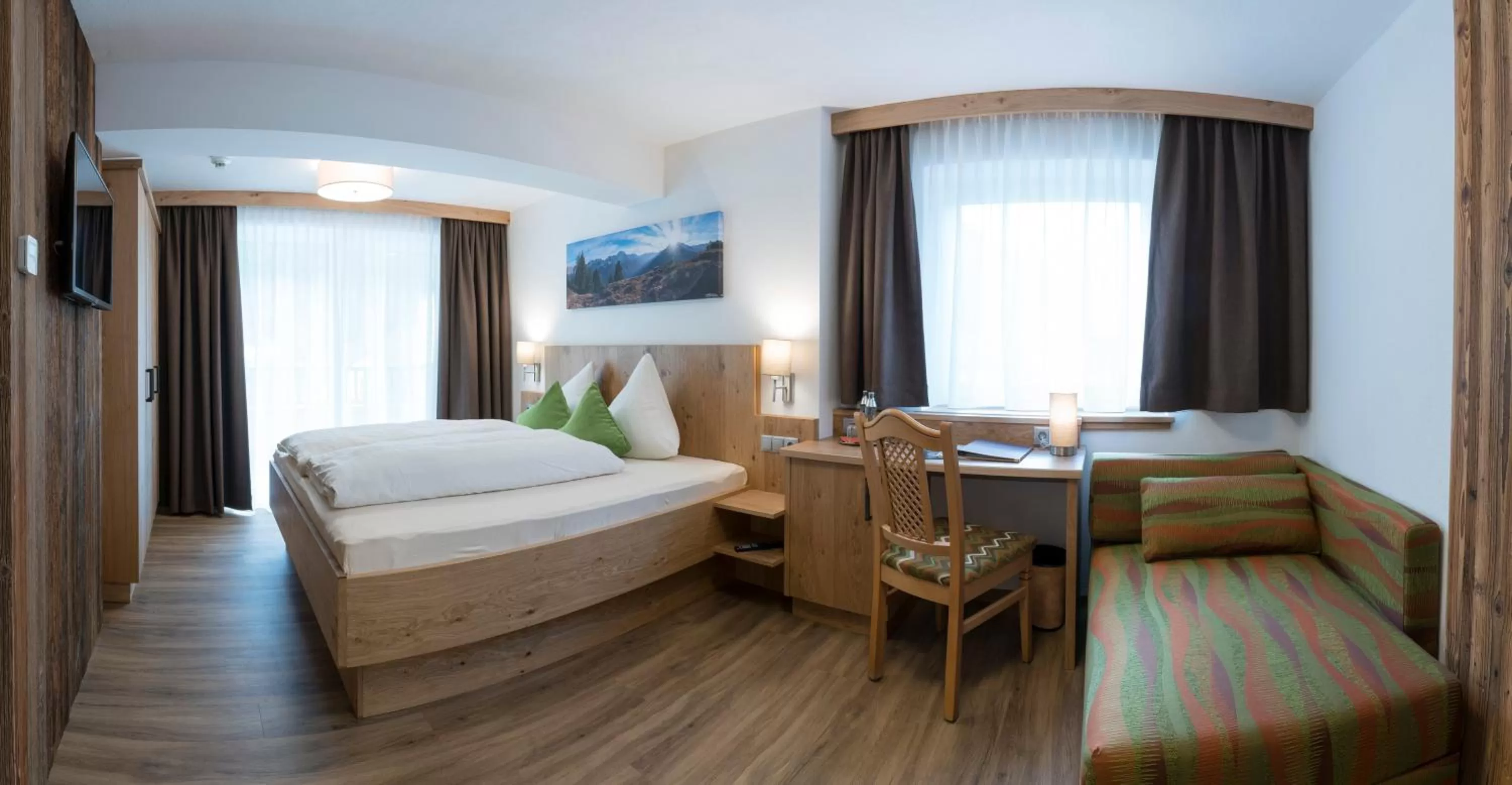 Photo of the whole room, Bed in Gasthof Sportalm