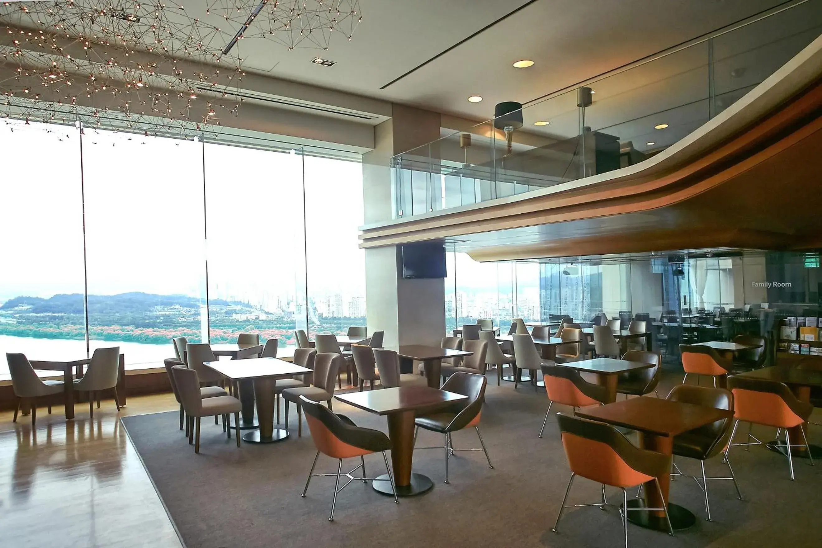 Lounge or bar, Restaurant/Places to Eat in Grand Walkerhill Seoul