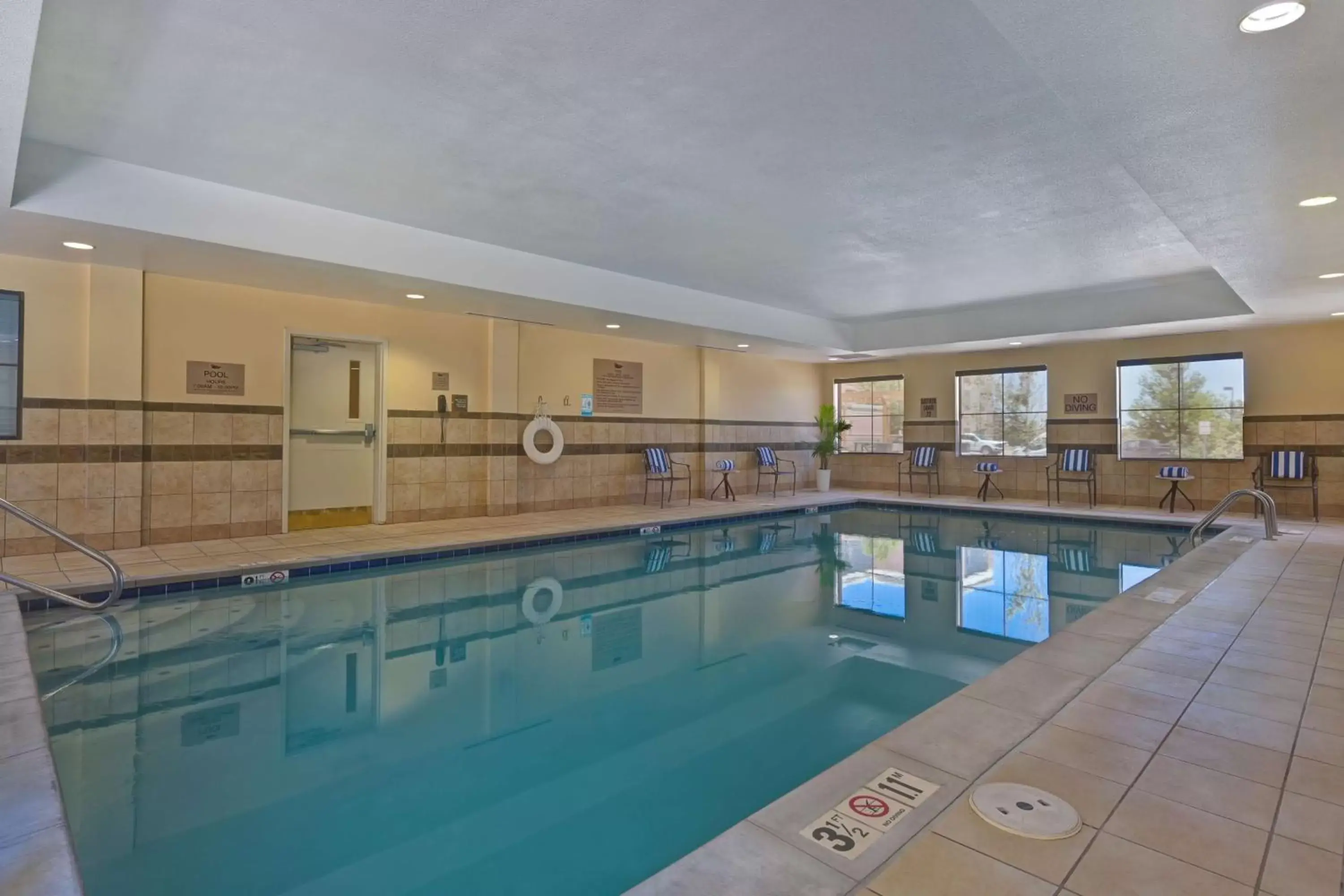Swimming Pool in Homewood Suites by Hilton Denver Tech Center