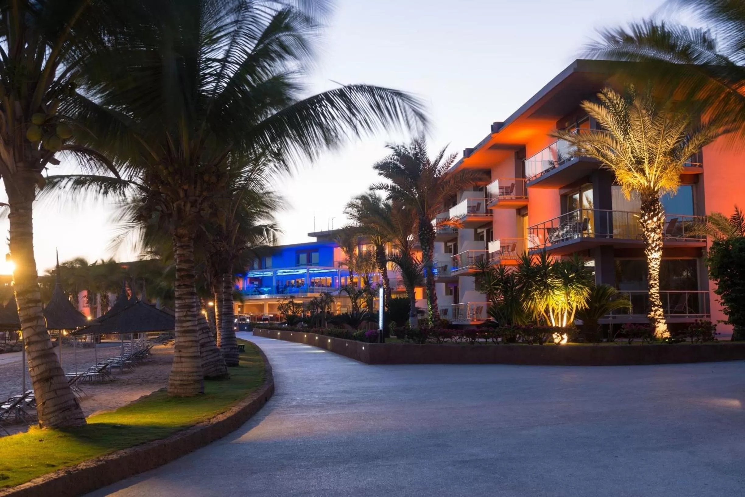 Property building in Terrou-Bi