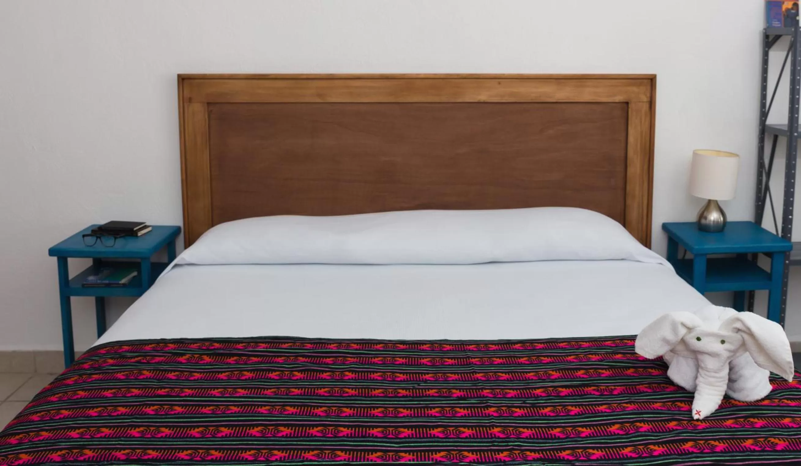 Photo of the whole room, Bed in Hotel Villas Colibrí Suites & Bungalows