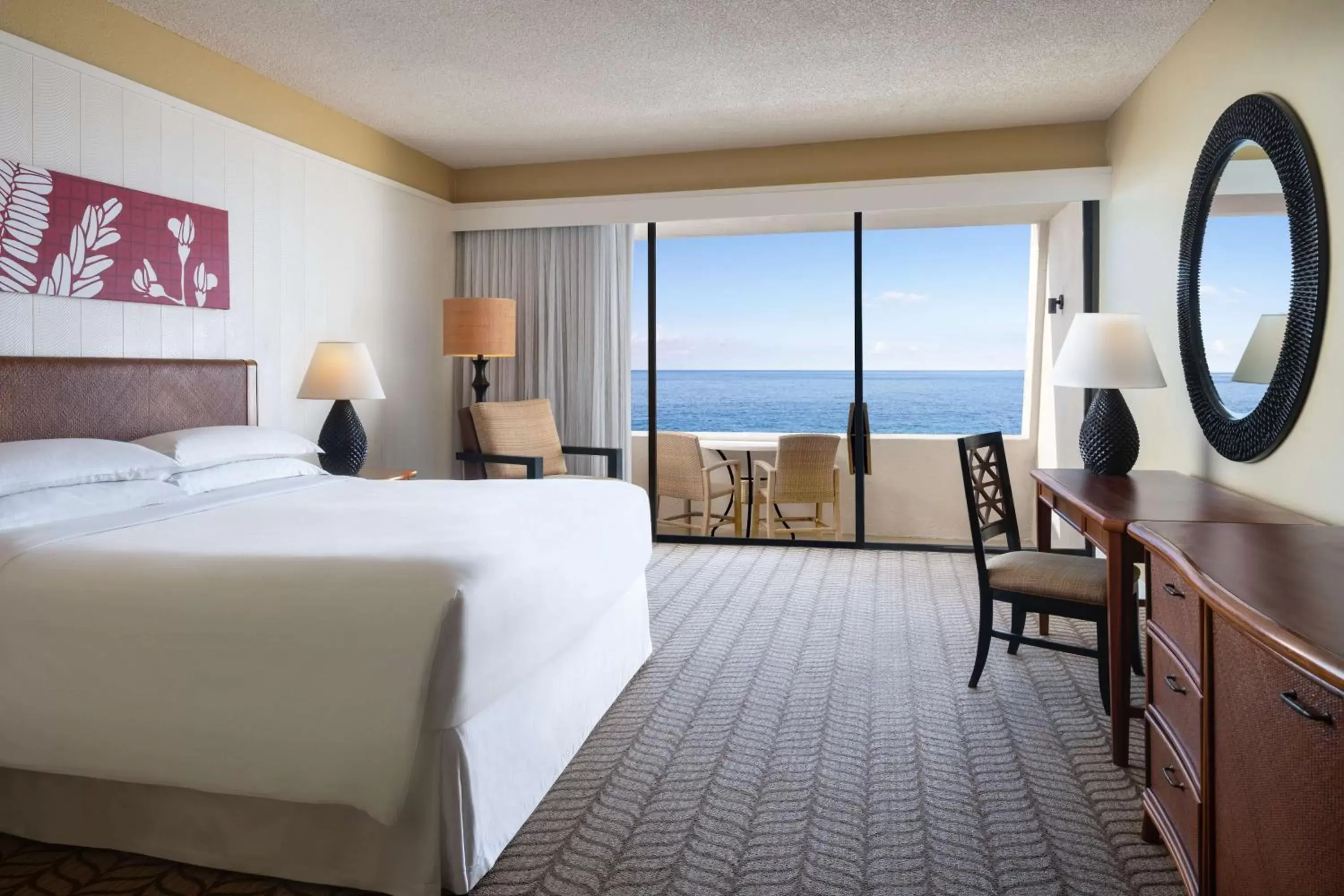 Bedroom in Outrigger Kona Resort and Spa