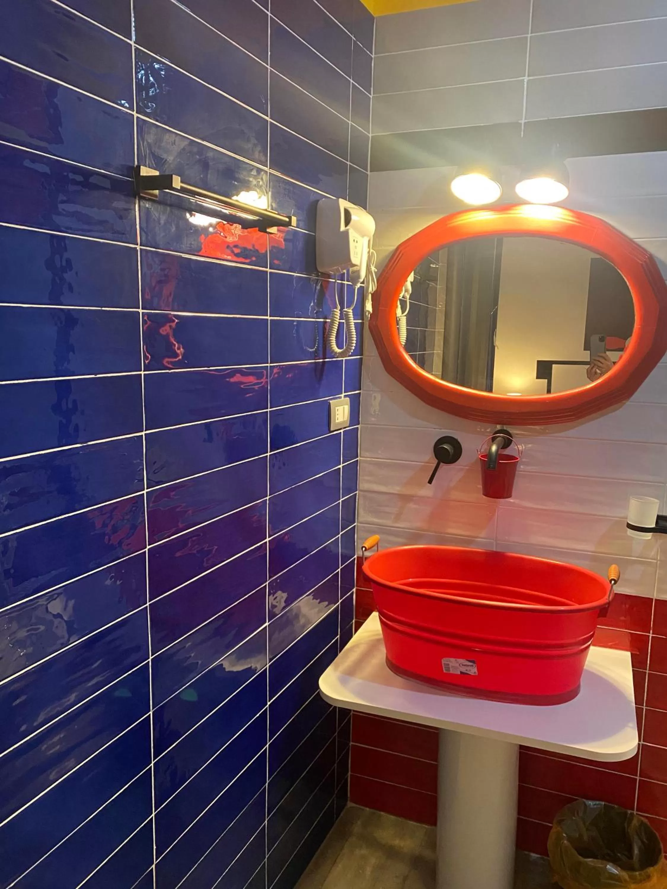 Bathroom in casa interattiva Naples'Secrets