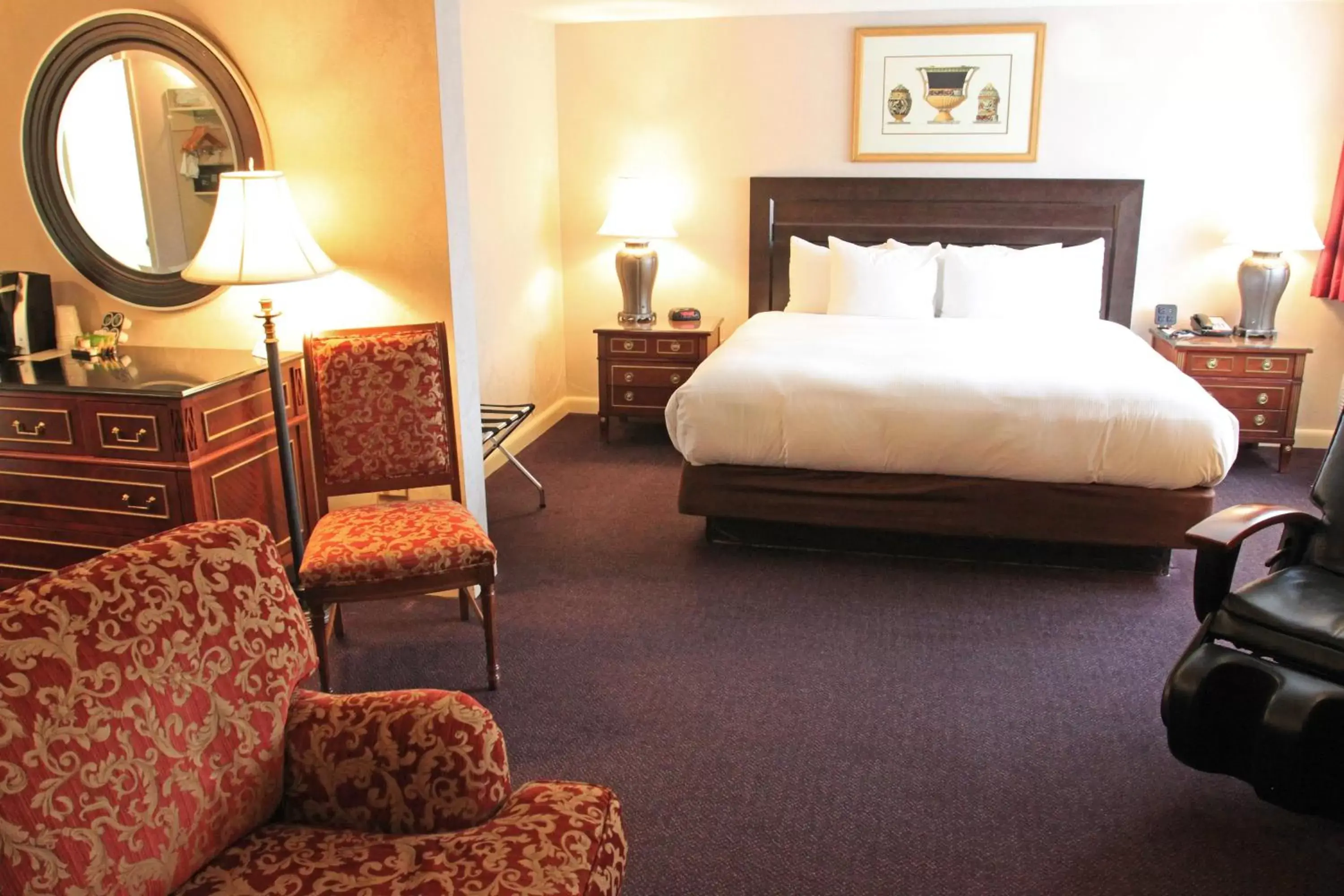 Bedroom, Bed in Fireside Inn & Suites Waterville