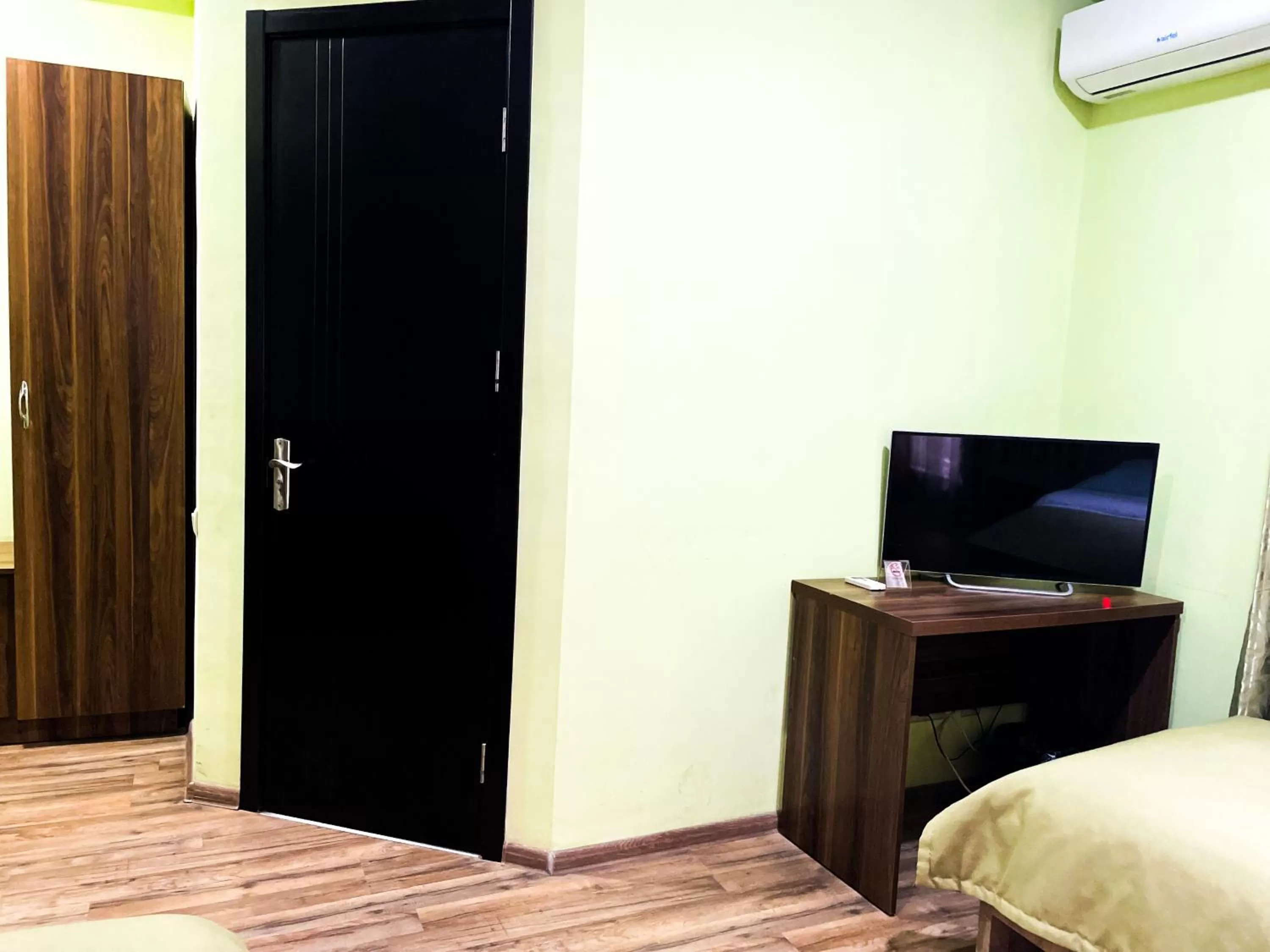 TV and multimedia in Hotel Dcorner