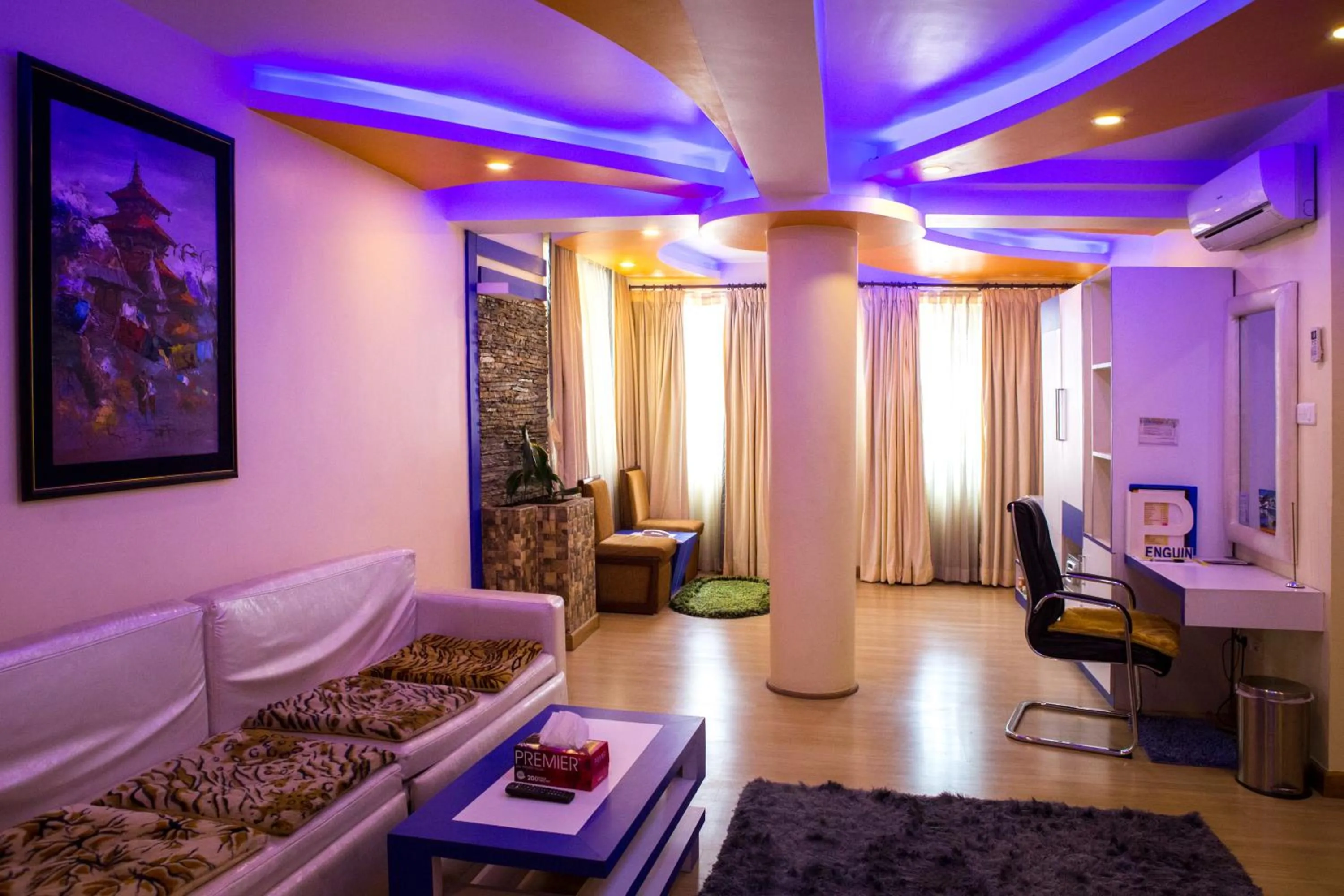 Photo of the whole room in Royal Penguin Boutique Hotel & Spa