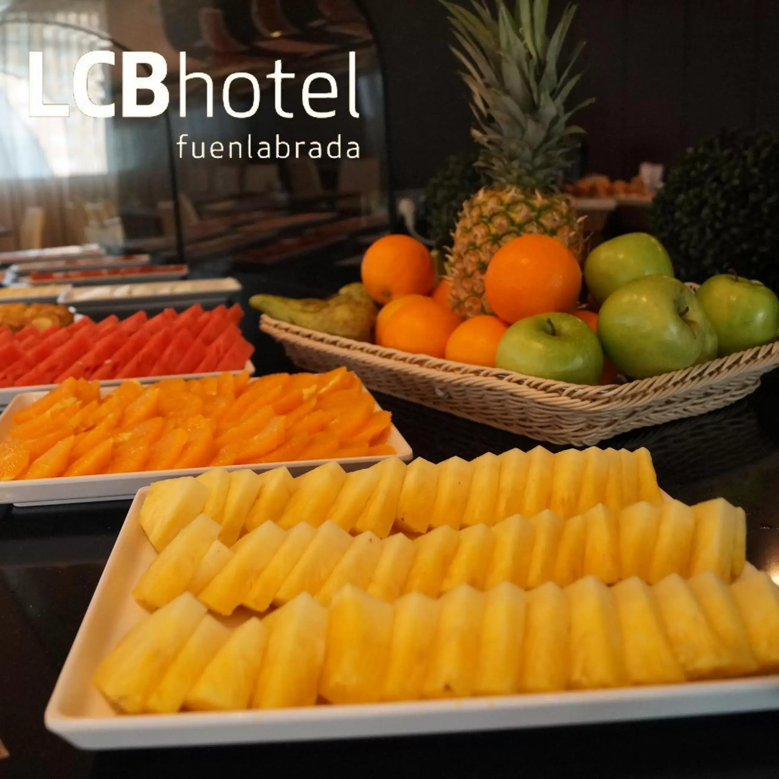 Buffet breakfast in LCB Hotel Fuenlabrada Buffet breakfast in LCB Hotel Fuenlabrada