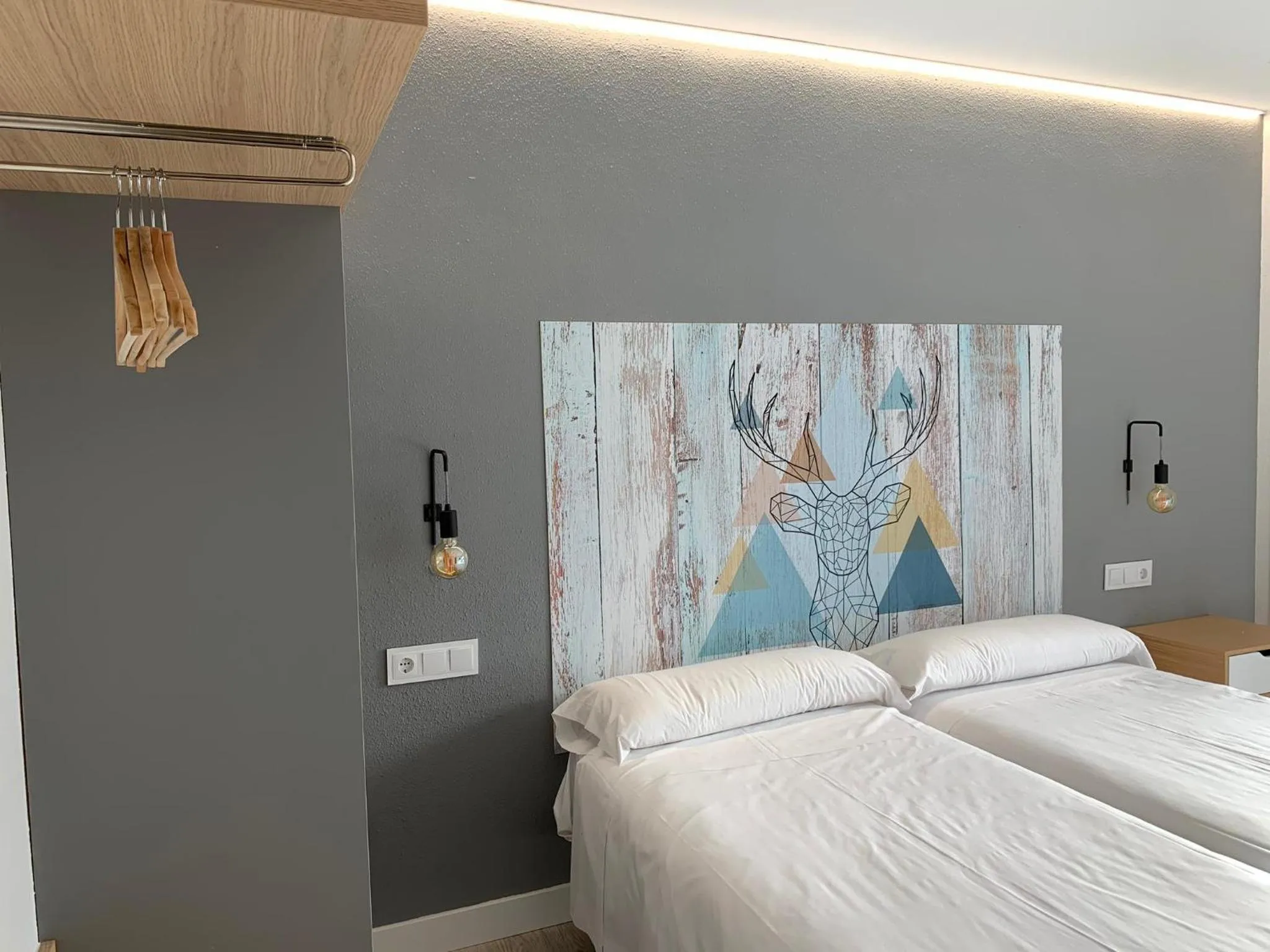 Photo of the whole room, Bed in Ciudad de Jaca