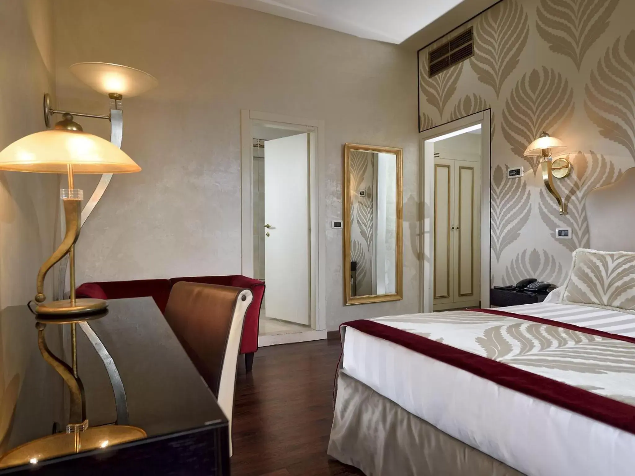 Bedroom in Hotel Principe