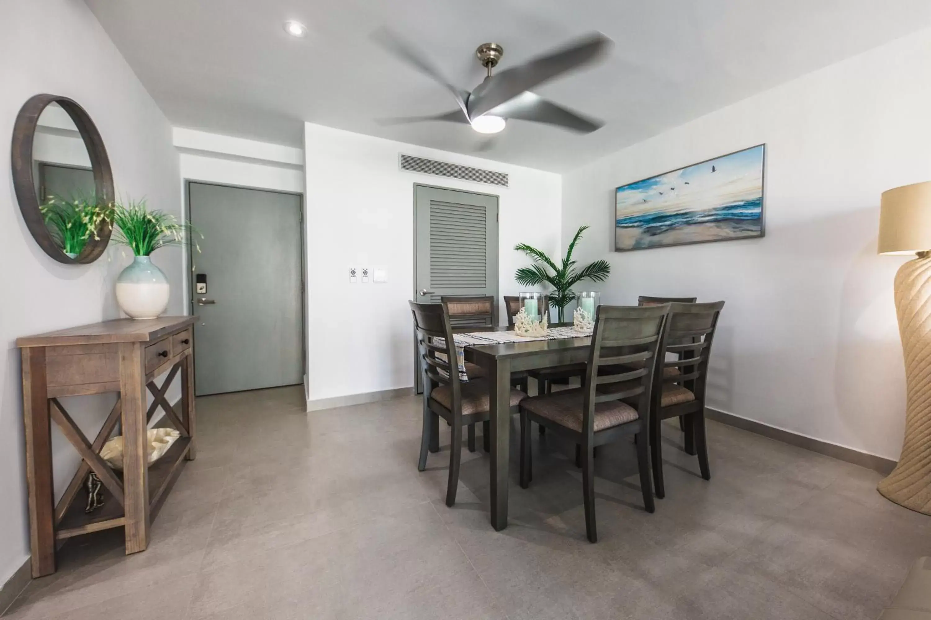 Dining Area in ESJ Towers by Chana