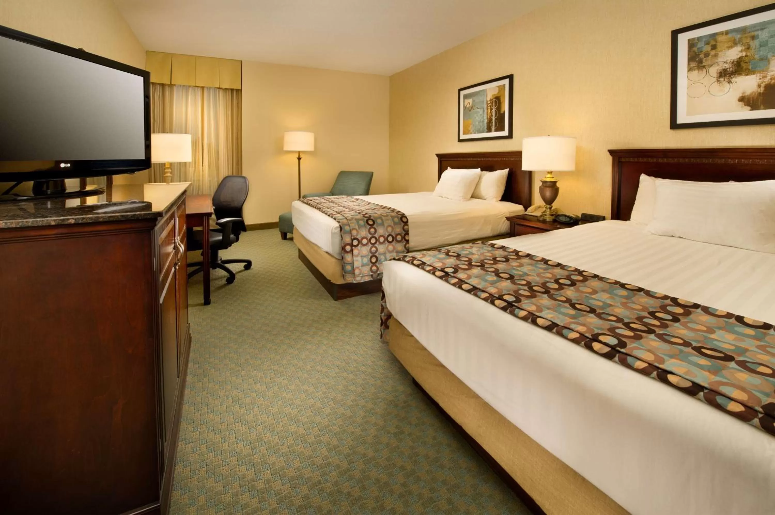 Superior Queen Suite with Two Queen Beds in Prado Hotel by Choice Hotels