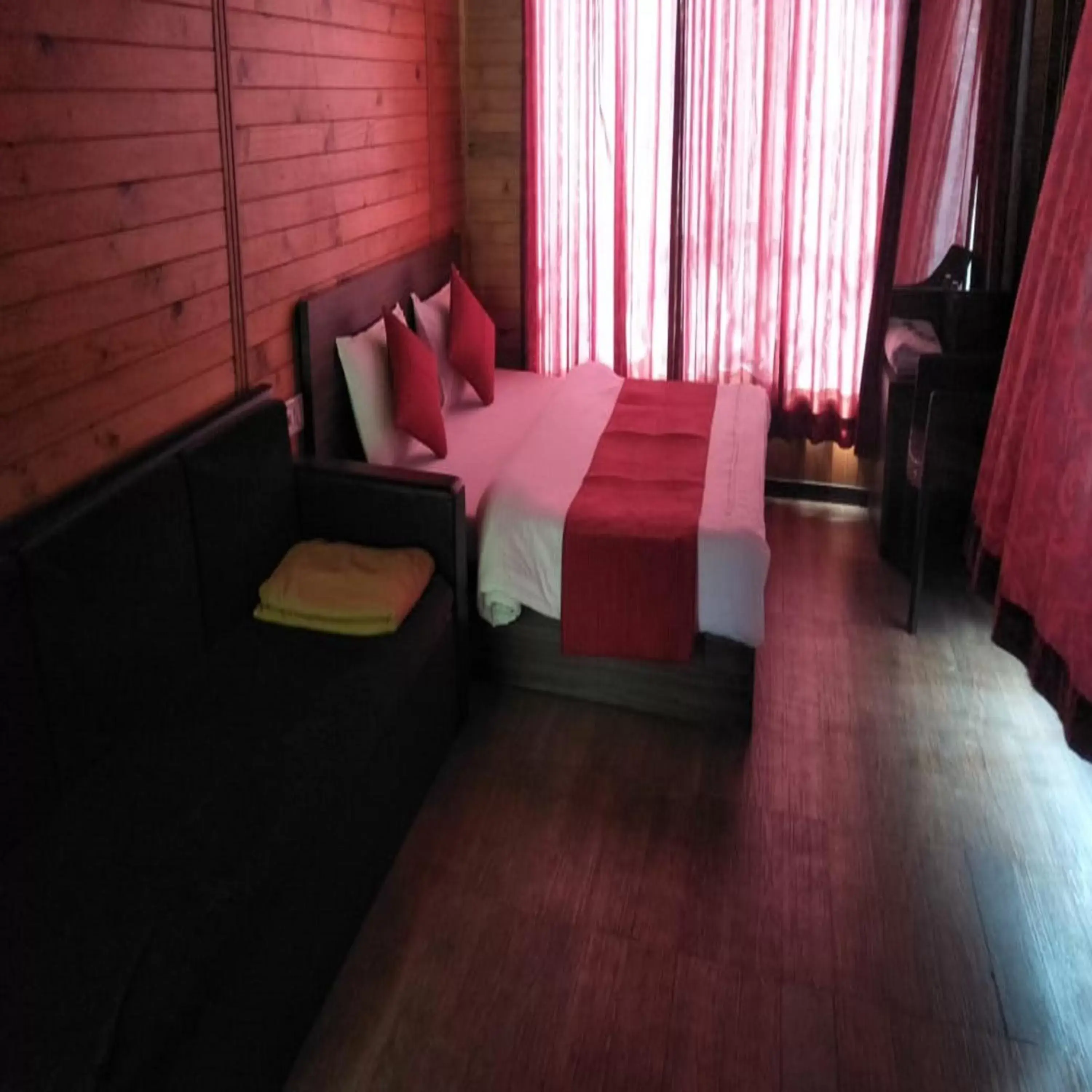 Bed in Jayshin Lake Vaitarna Resort - Igatpuri Bed in Jayshin Lake Vaitarna Resort - Igatpuri