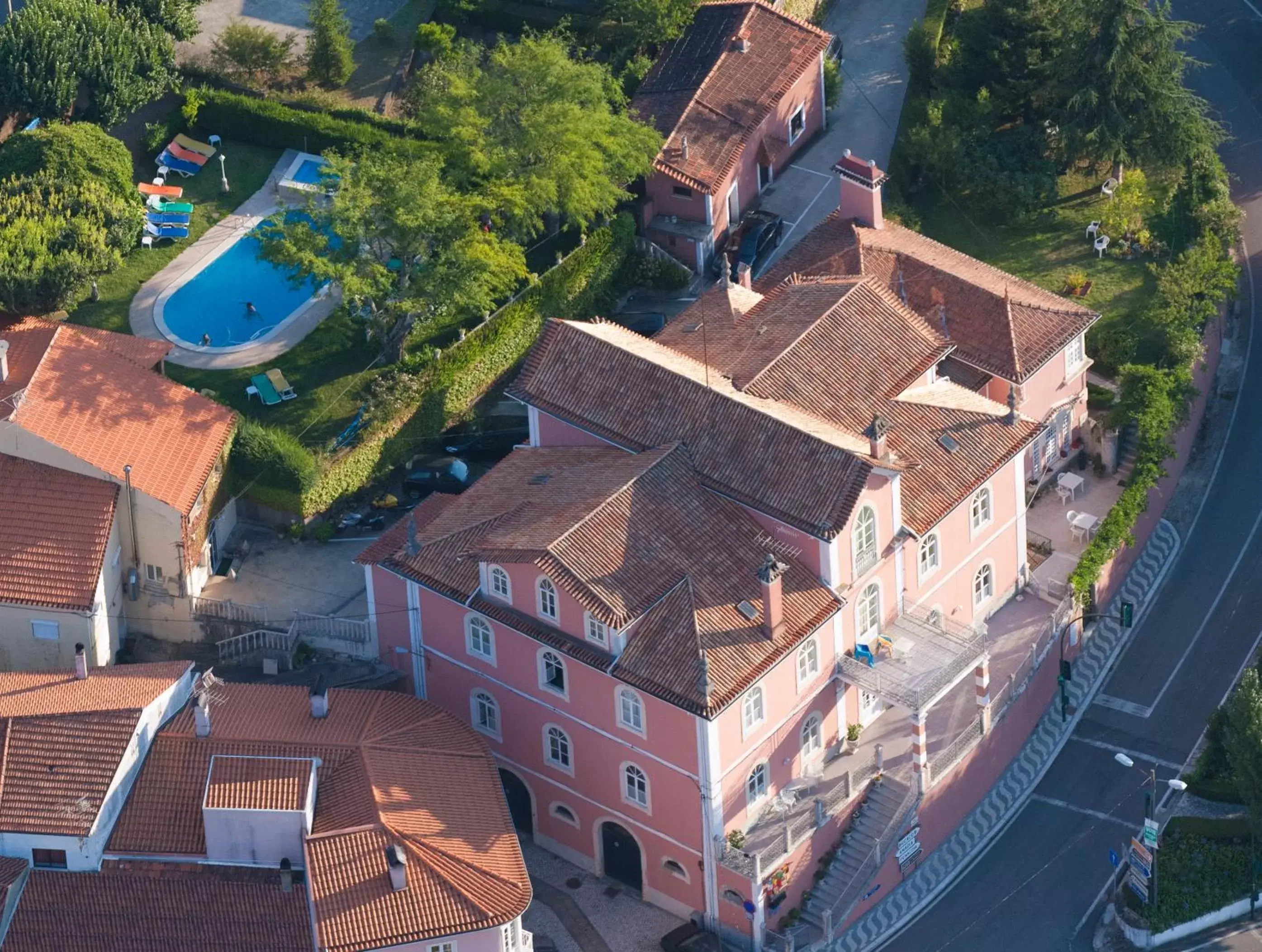 Facade/entrance, Bird's-eye View in Alegre - Bussaco Boutique Hotel