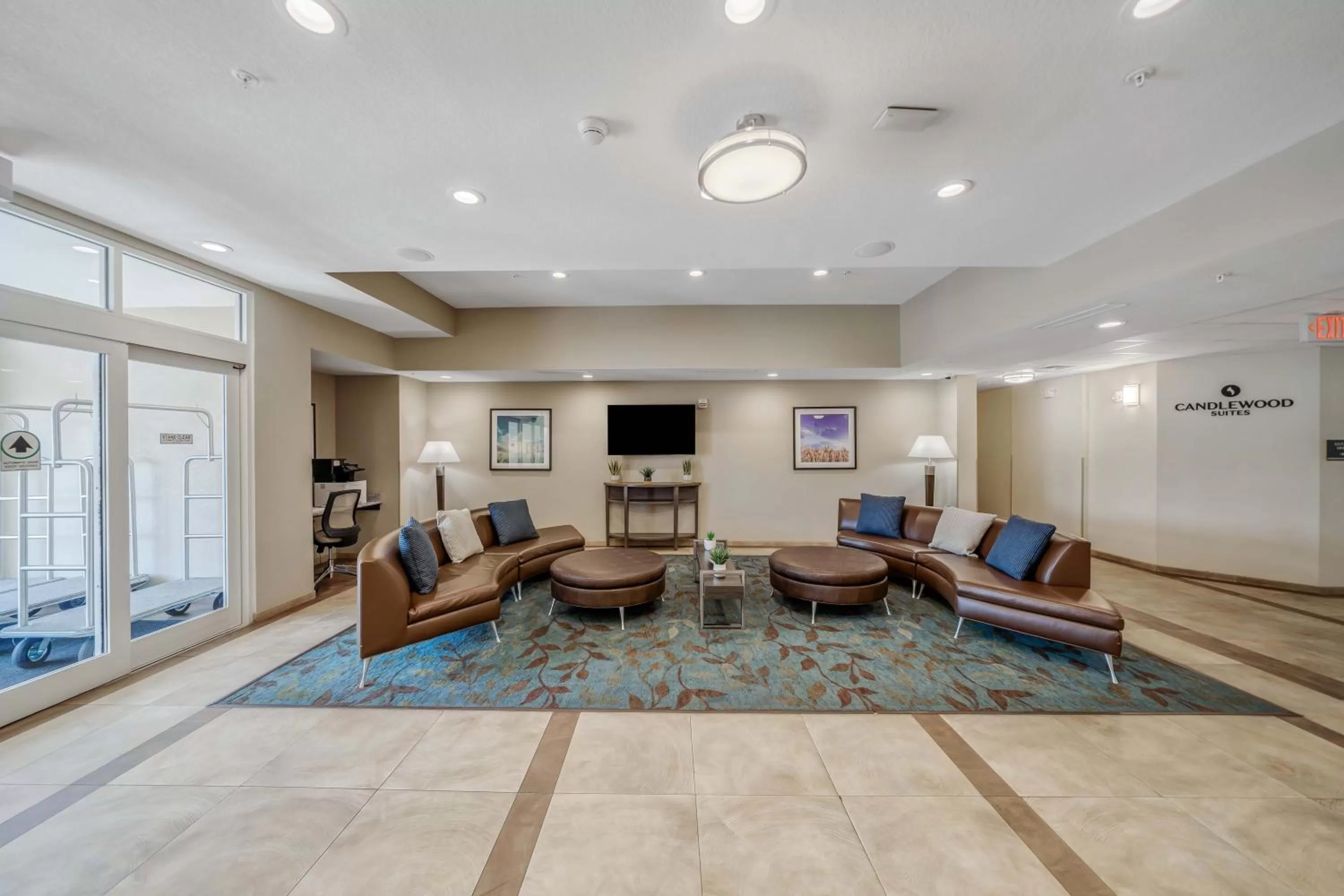 Lobby or reception in Candlewood Suites - Panama City Beach Pier Park by IHG