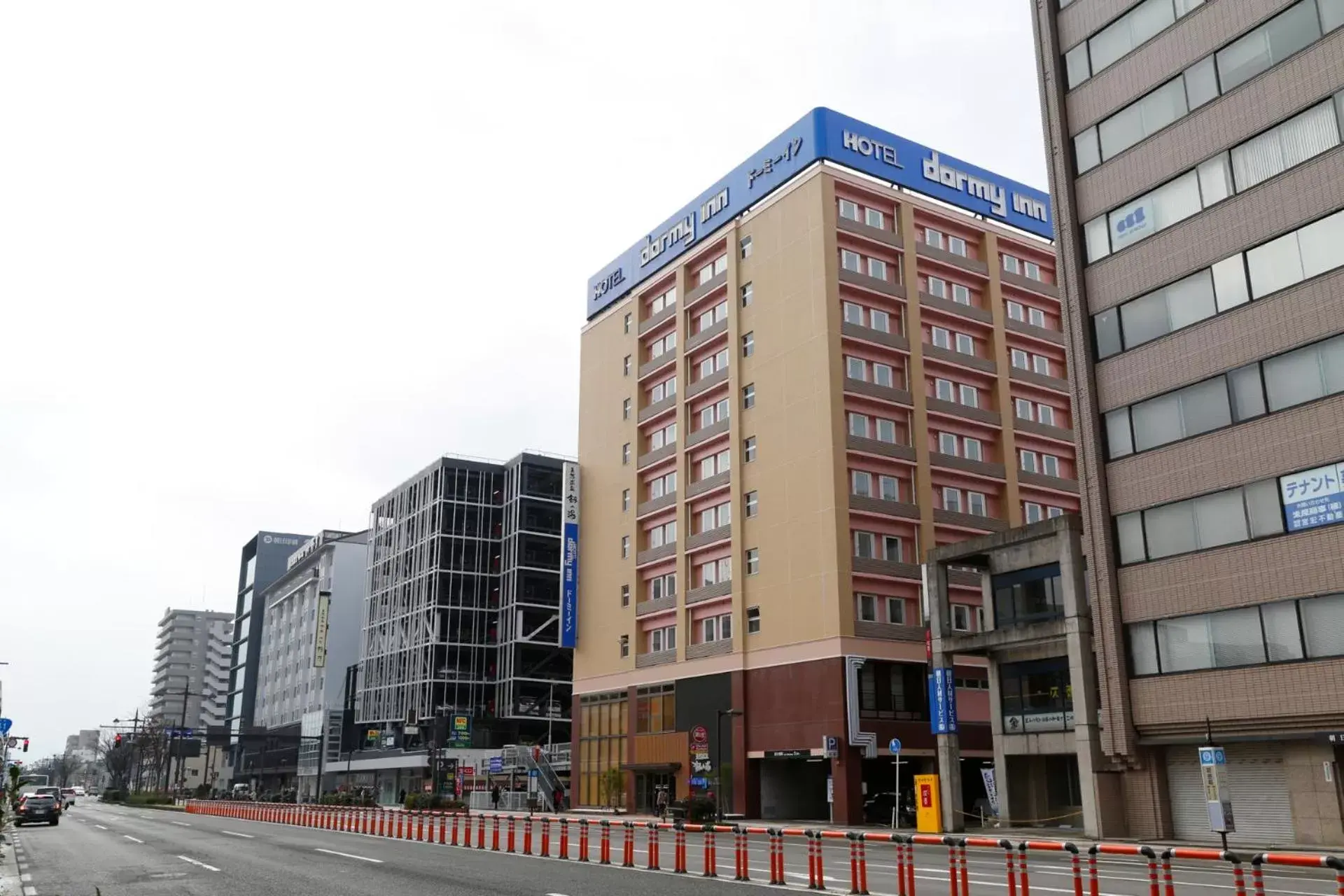 Facade/entrance, Property Building in Dormy Inn Toyama Natural Hot Spring