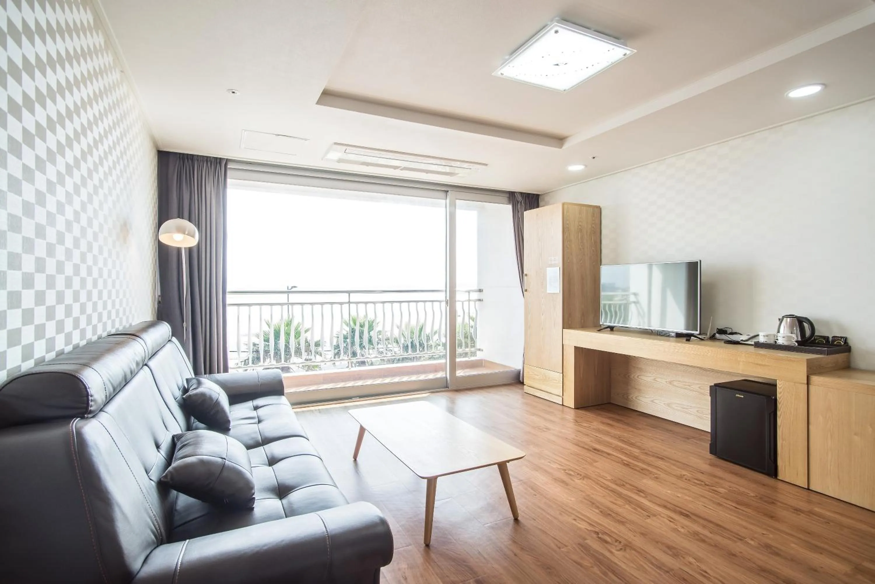 Balcony/Terrace in Breeze Bay Hotel