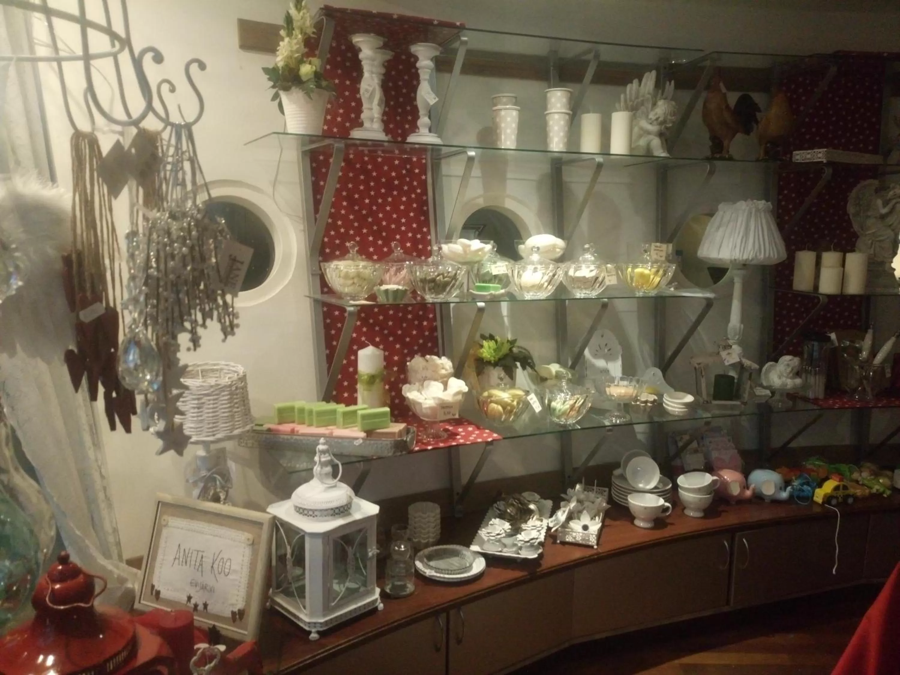 On-site shops in Hotelli Kivitippu