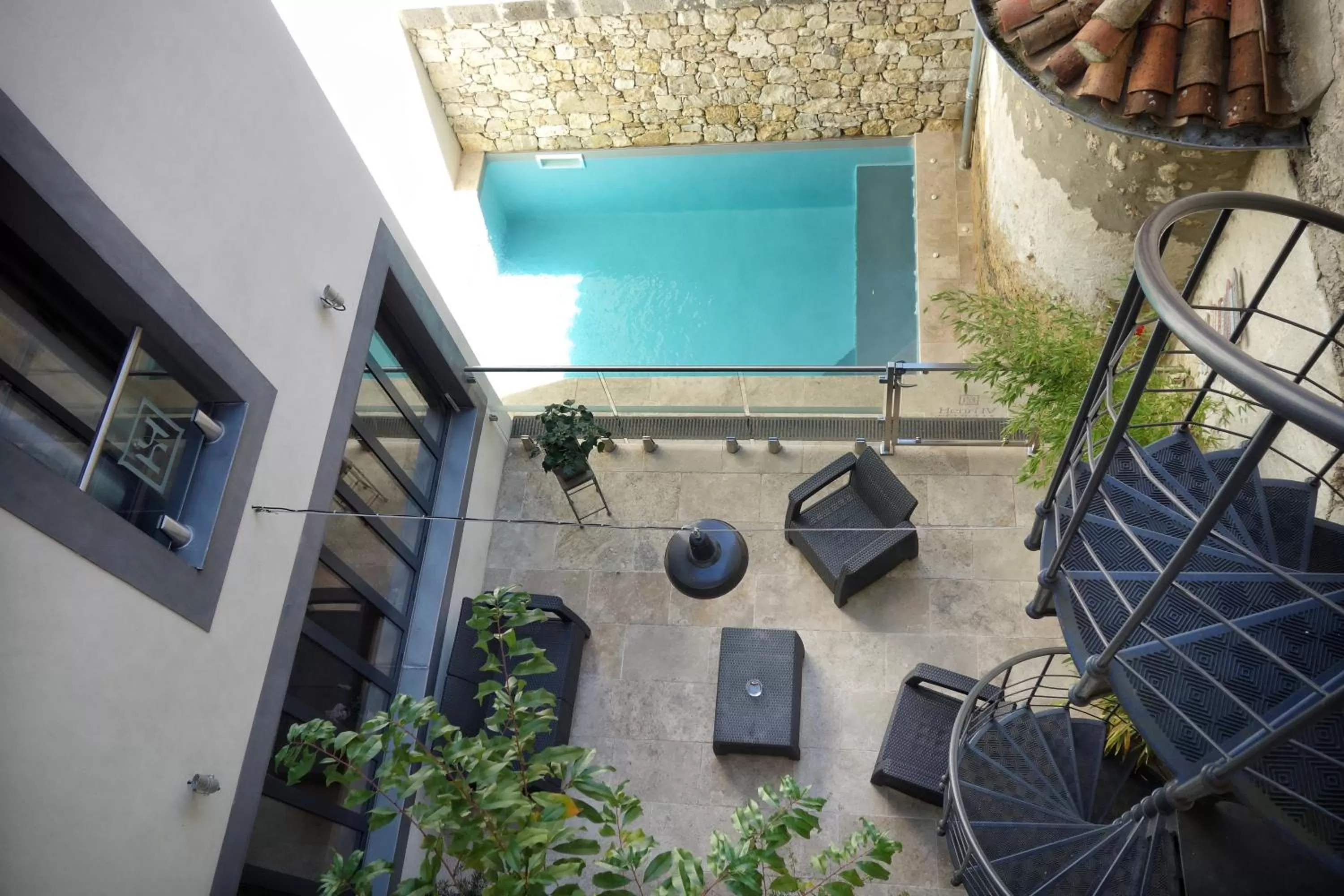 Patio in Hôtel Henri IV