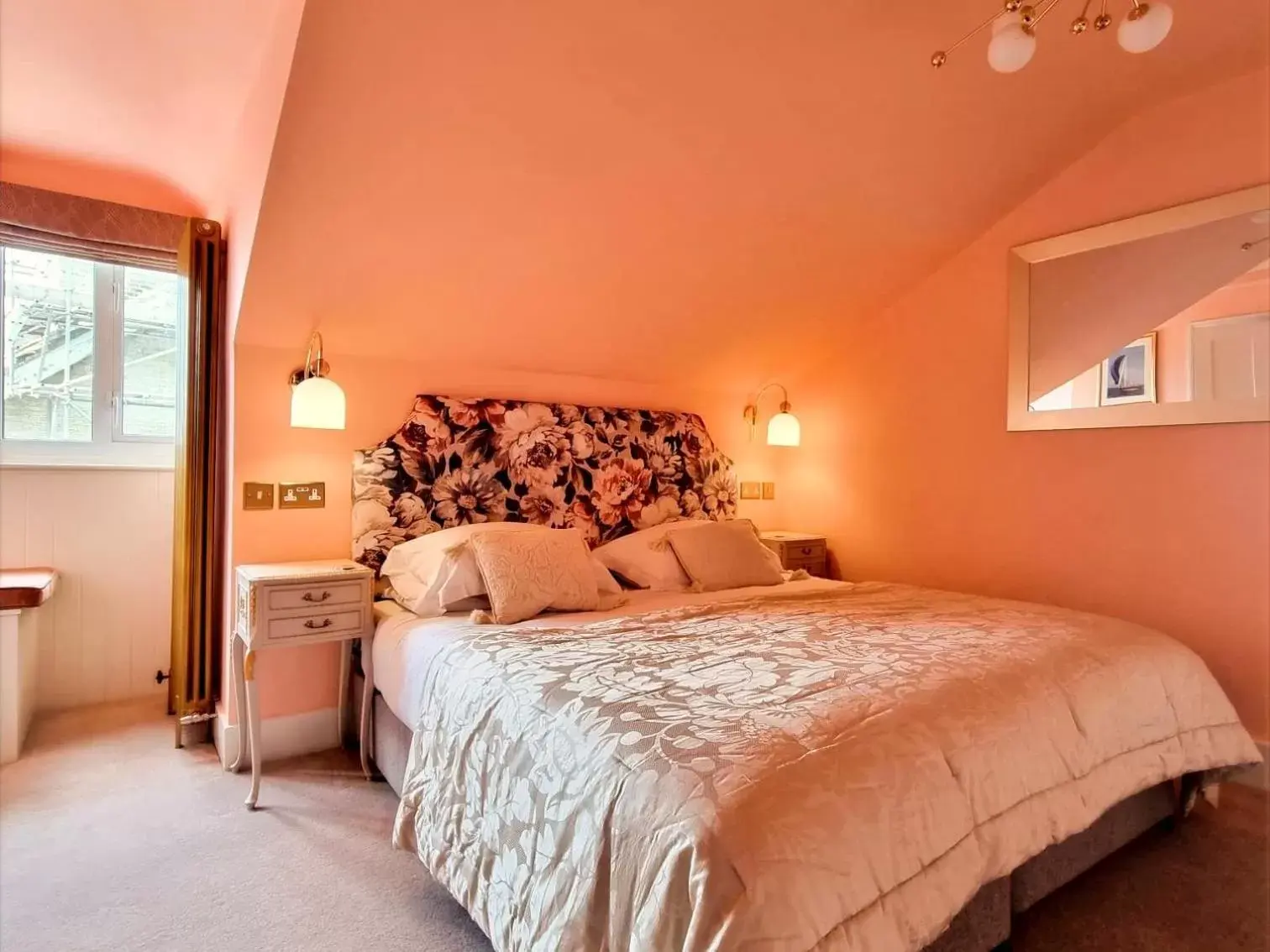 Bed in Villa Rothsay Hotel