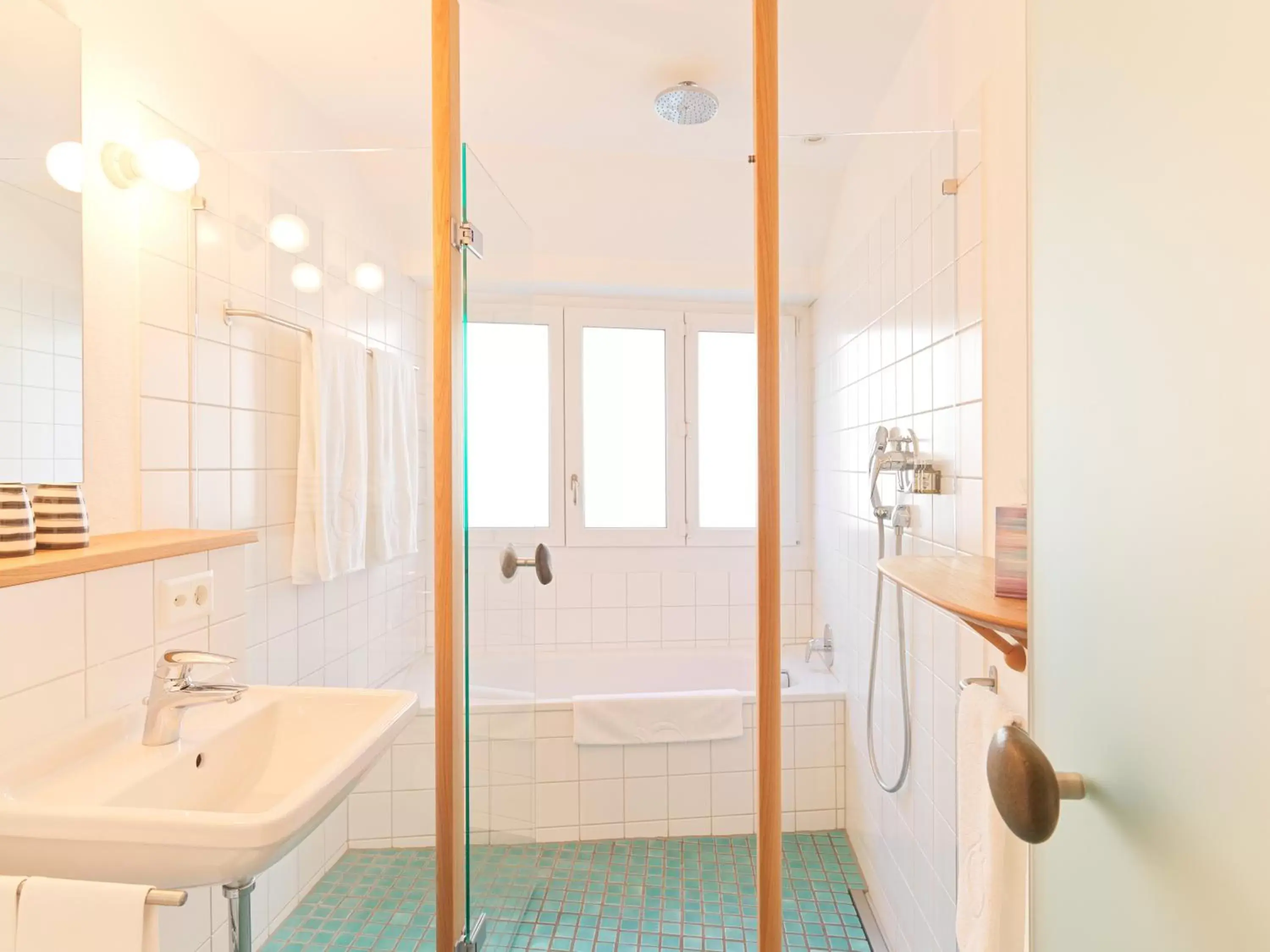 Bathroom in City-Hotel Ochsen