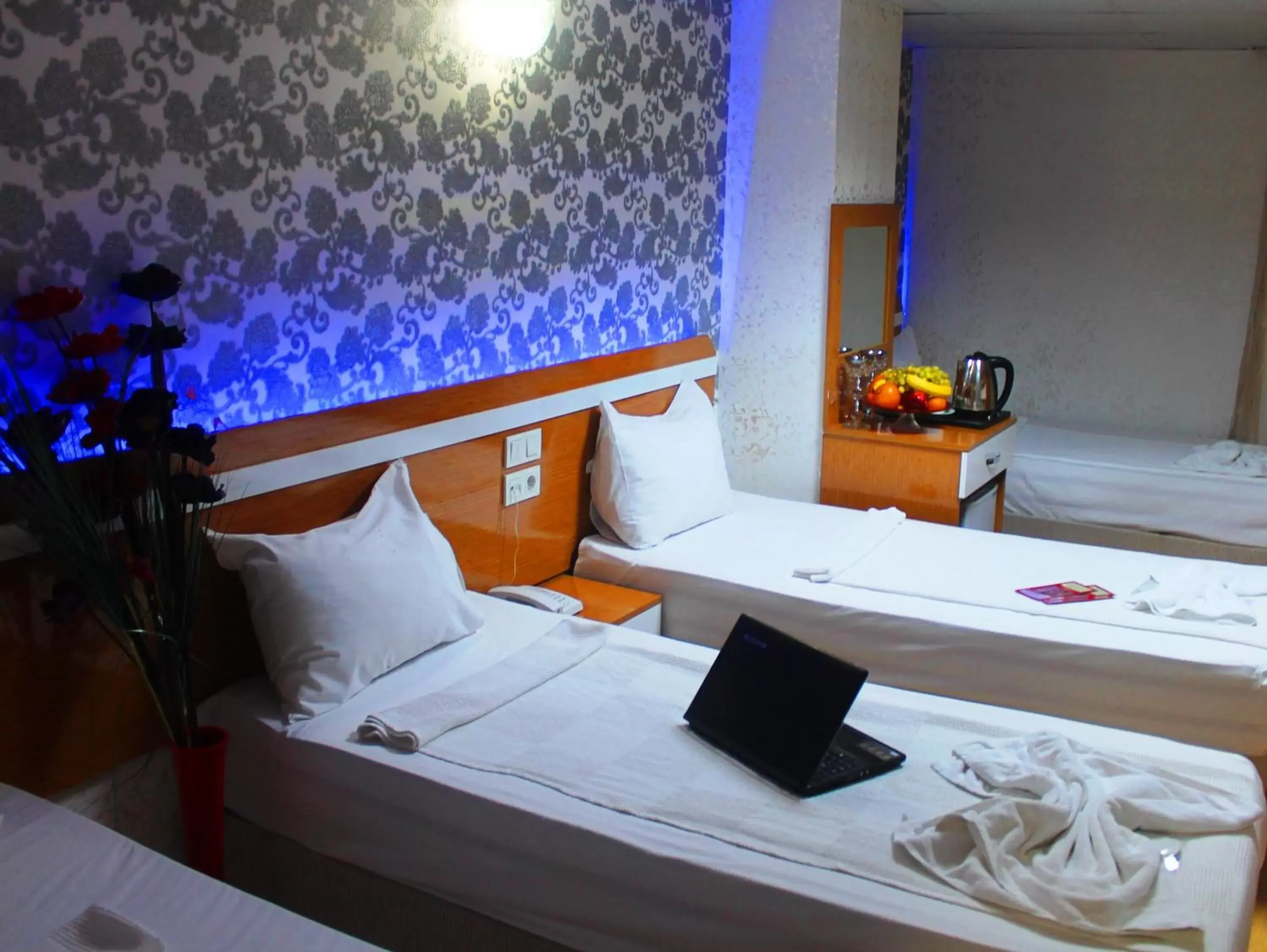 TV and multimedia, Bed in Avcılar İnci Hotel