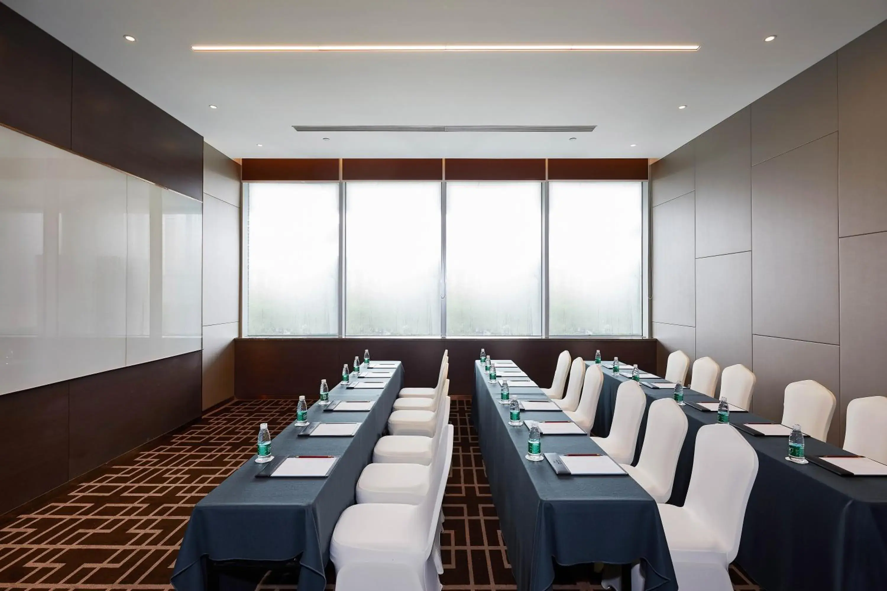 Meeting/conference room in Park Plaza Beijing Science Park
