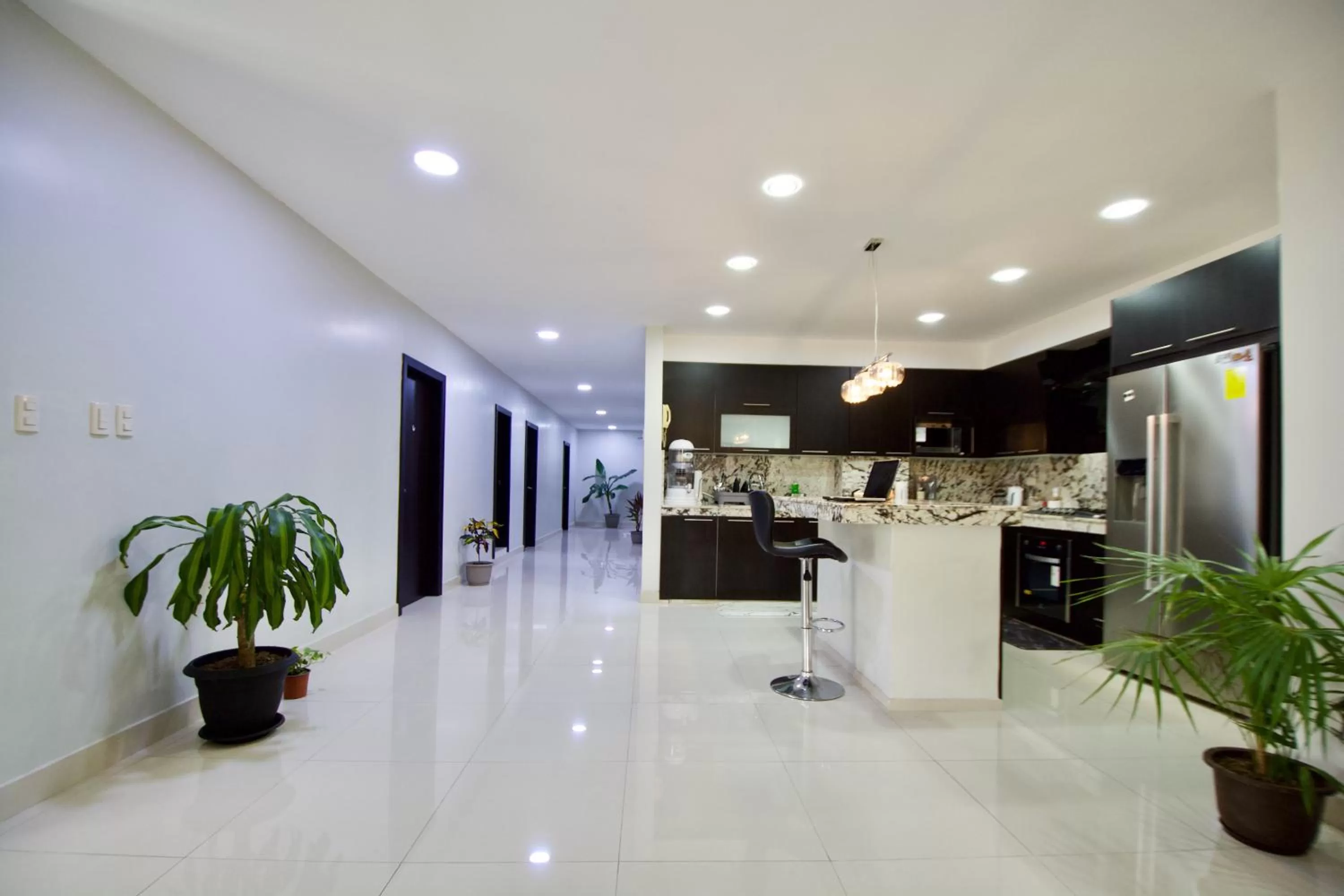 kitchen, Lobby/Reception in Pepe's House Guayaquil I Self Check-In MicroHotel