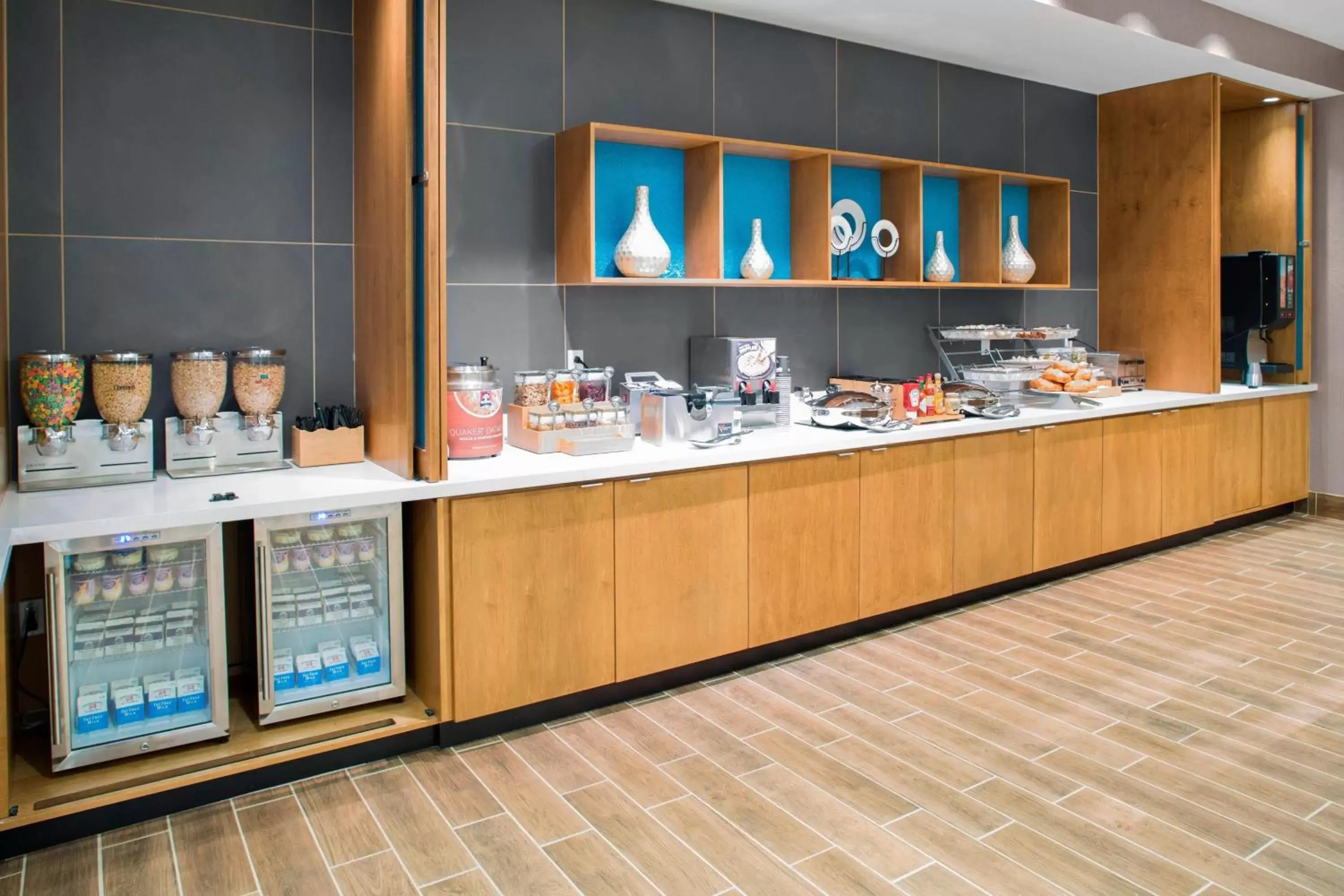 Breakfast, Restaurant/Places to Eat in SpringHill Suites by Marriott Kansas City Lenexa/City Center
