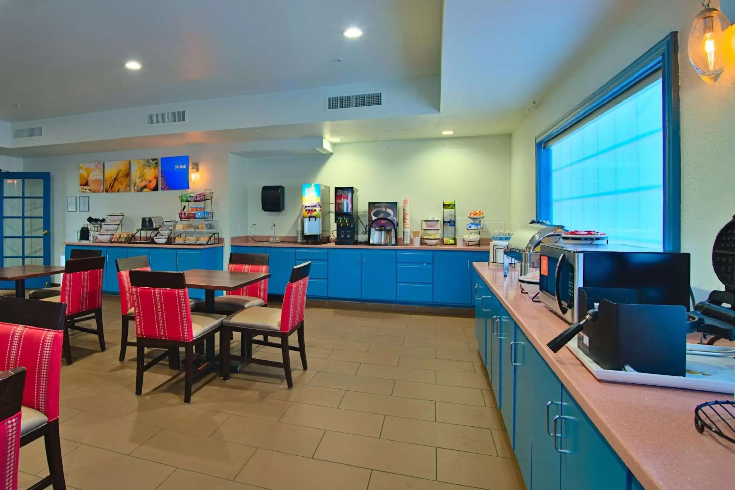 Breakfast, Restaurant/Places to Eat in Comfort Inn & Suites Sierra Vista near Ft Huachuca