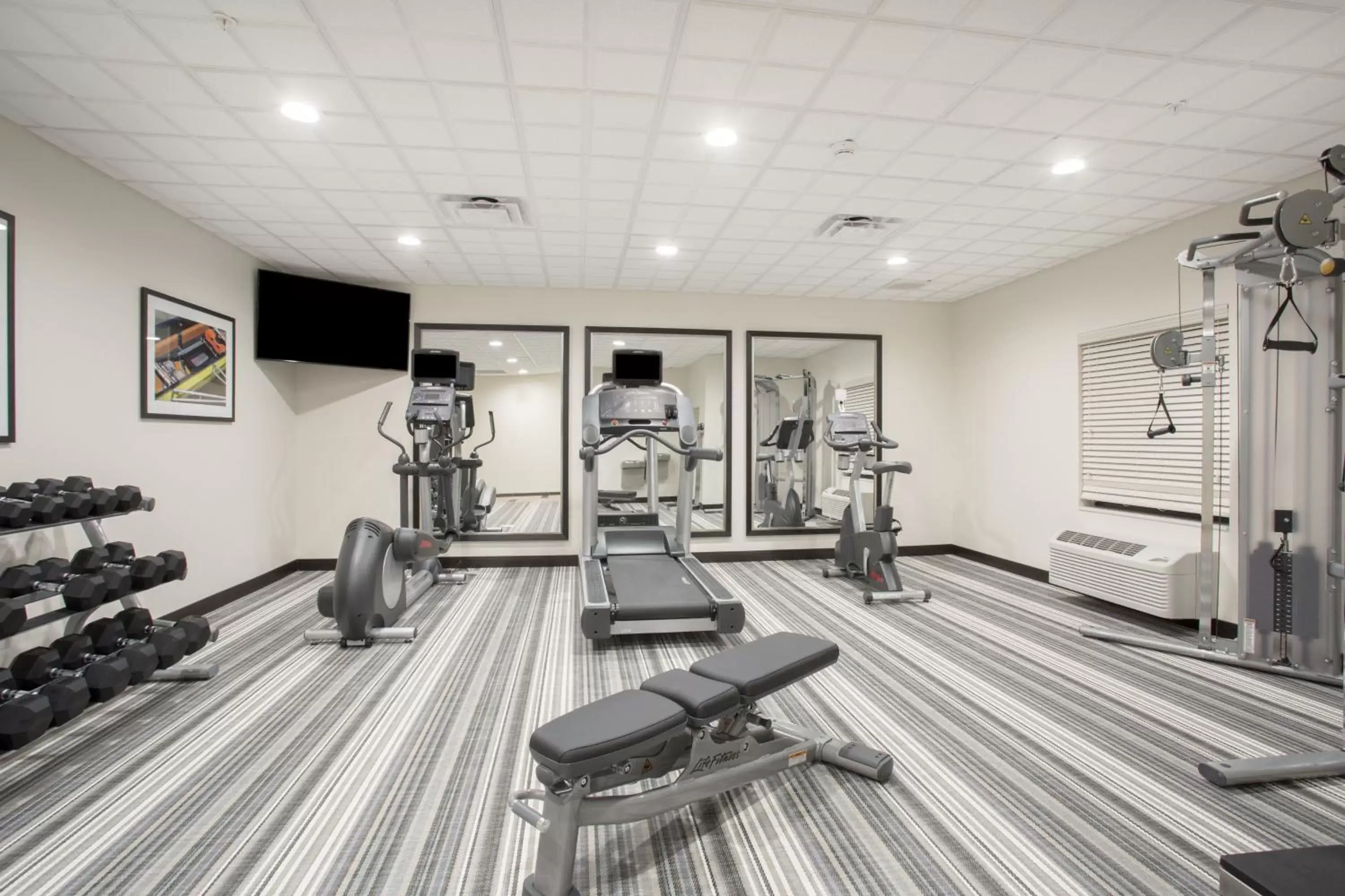 Fitness centre/facilities, Fitness Center/Facilities in Candlewood Suites Pueblo, an IHG Hotel