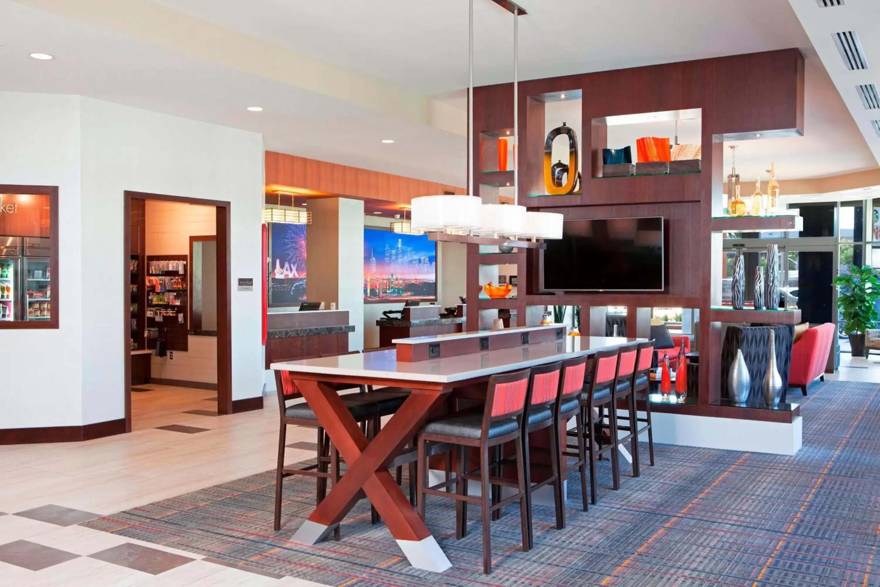 Lobby or reception, Dining Area in Residence Inn by Marriott Los Angeles LAX/Century Boulevard