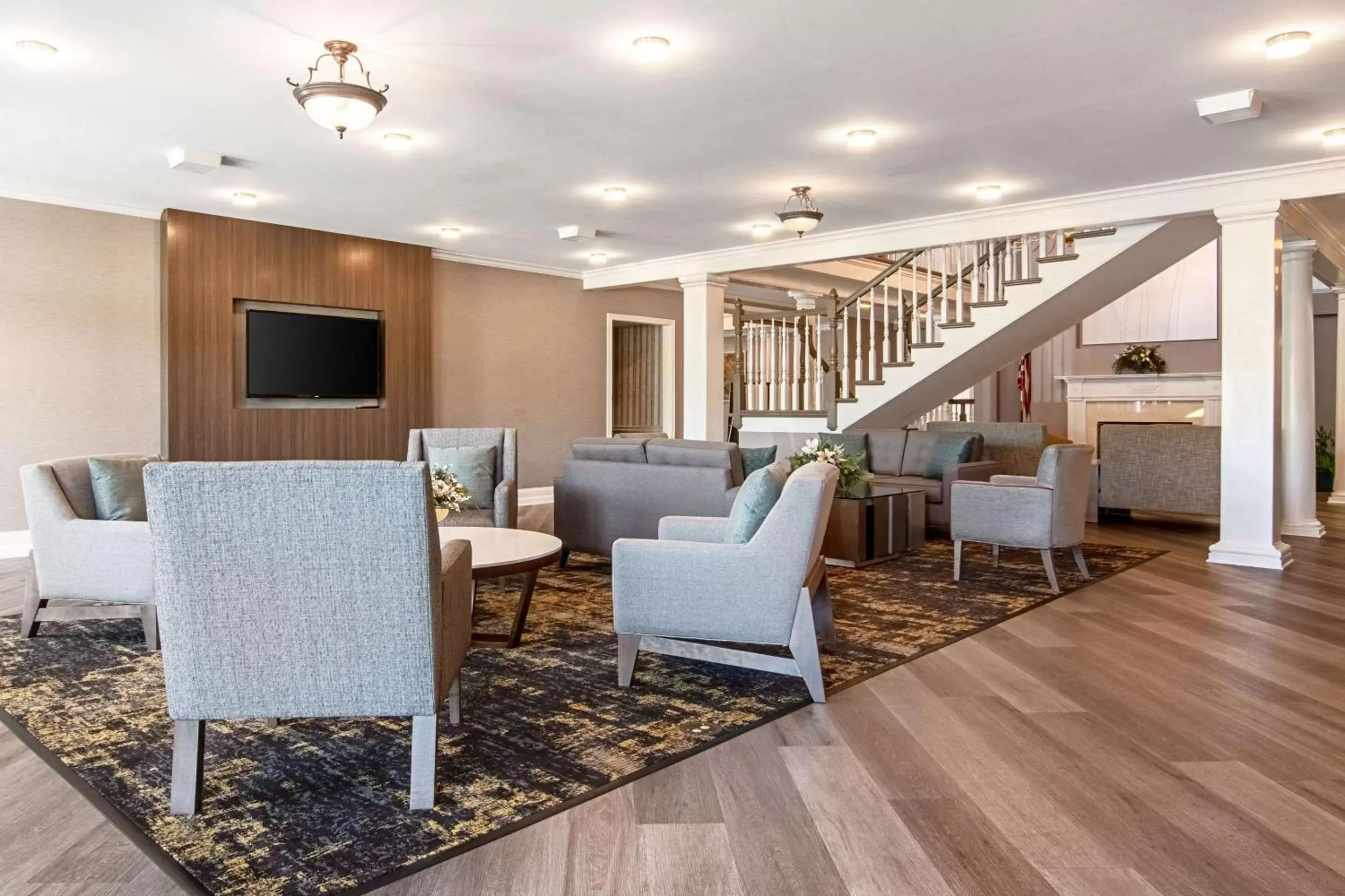 Lobby or reception in Clarion Inn Willow River Lobby or reception in Clarion Inn Willow River