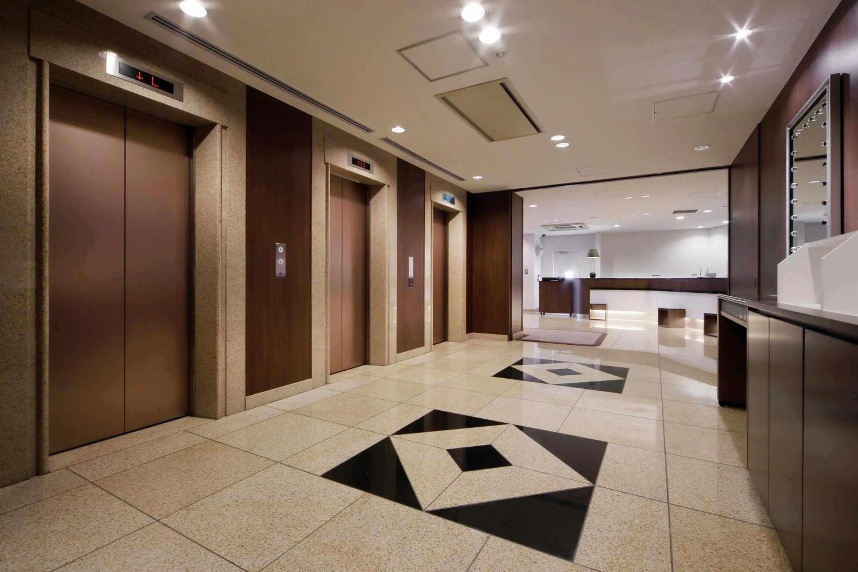 Lobby or reception in Keio Presso Inn Shinjuku