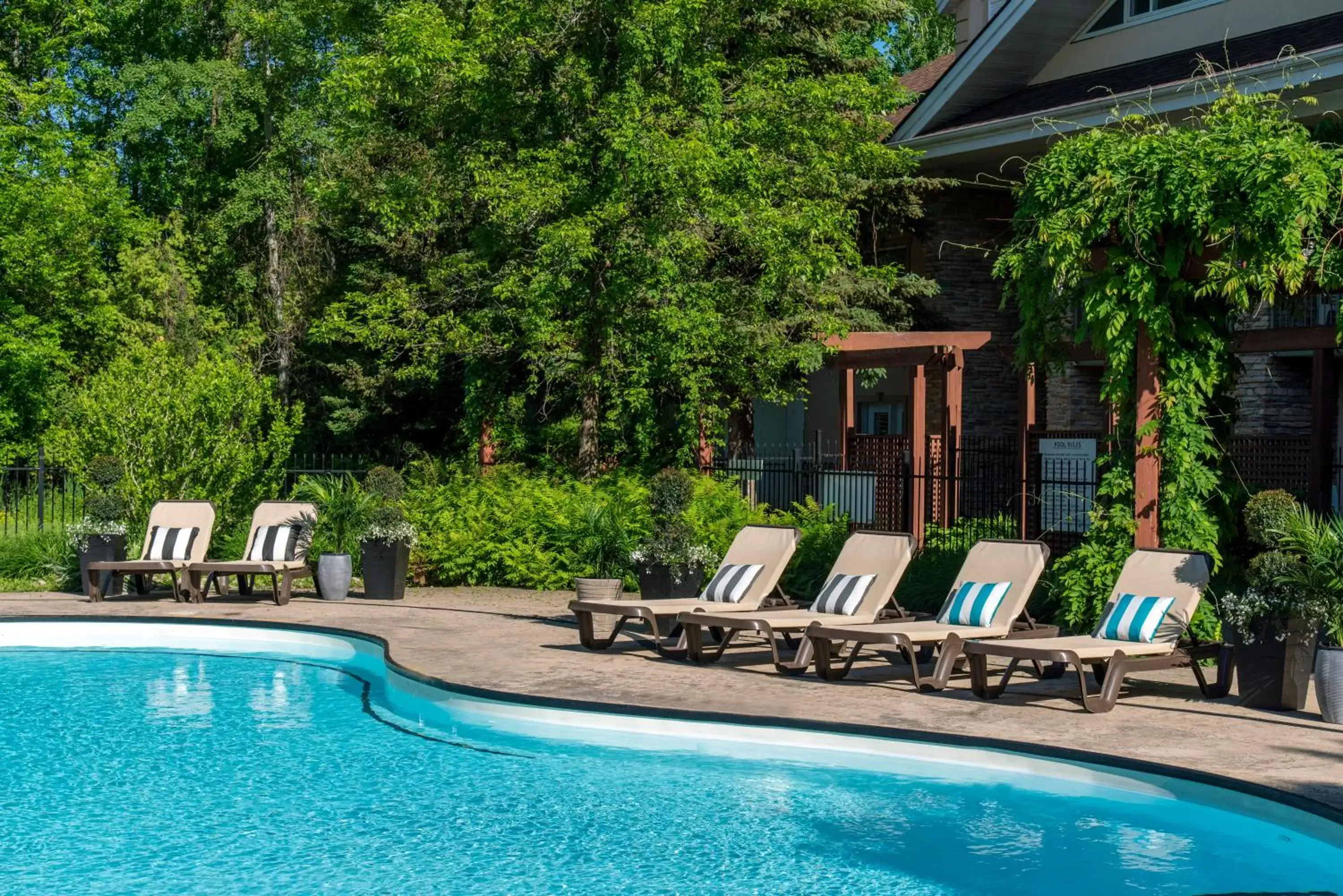 Swimming Pool in Georgian Bay Hotel Trademark Collection by Wyndham