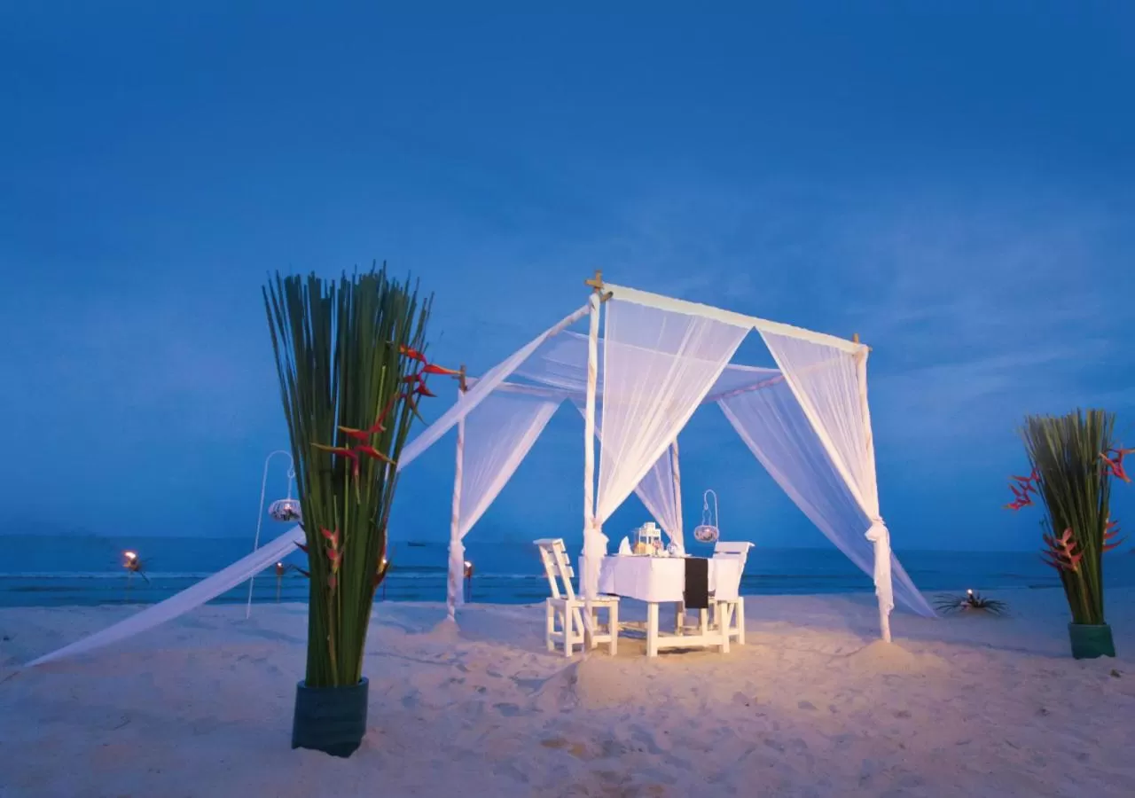 Restaurant/places to eat in Laksasubha Hua Hin