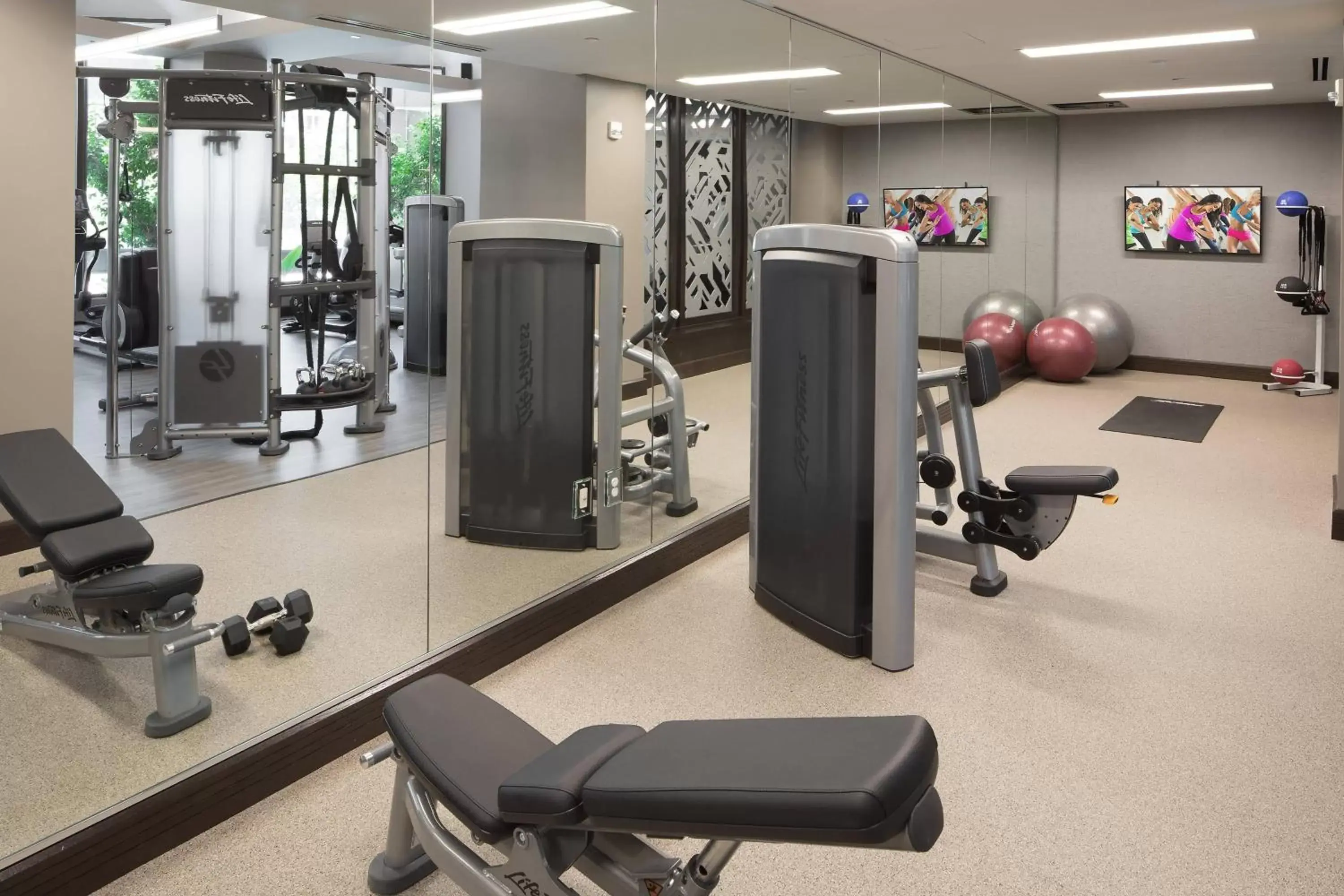 Fitness centre/facilities, Fitness Center/Facilities in Crystal Gateway Marriott