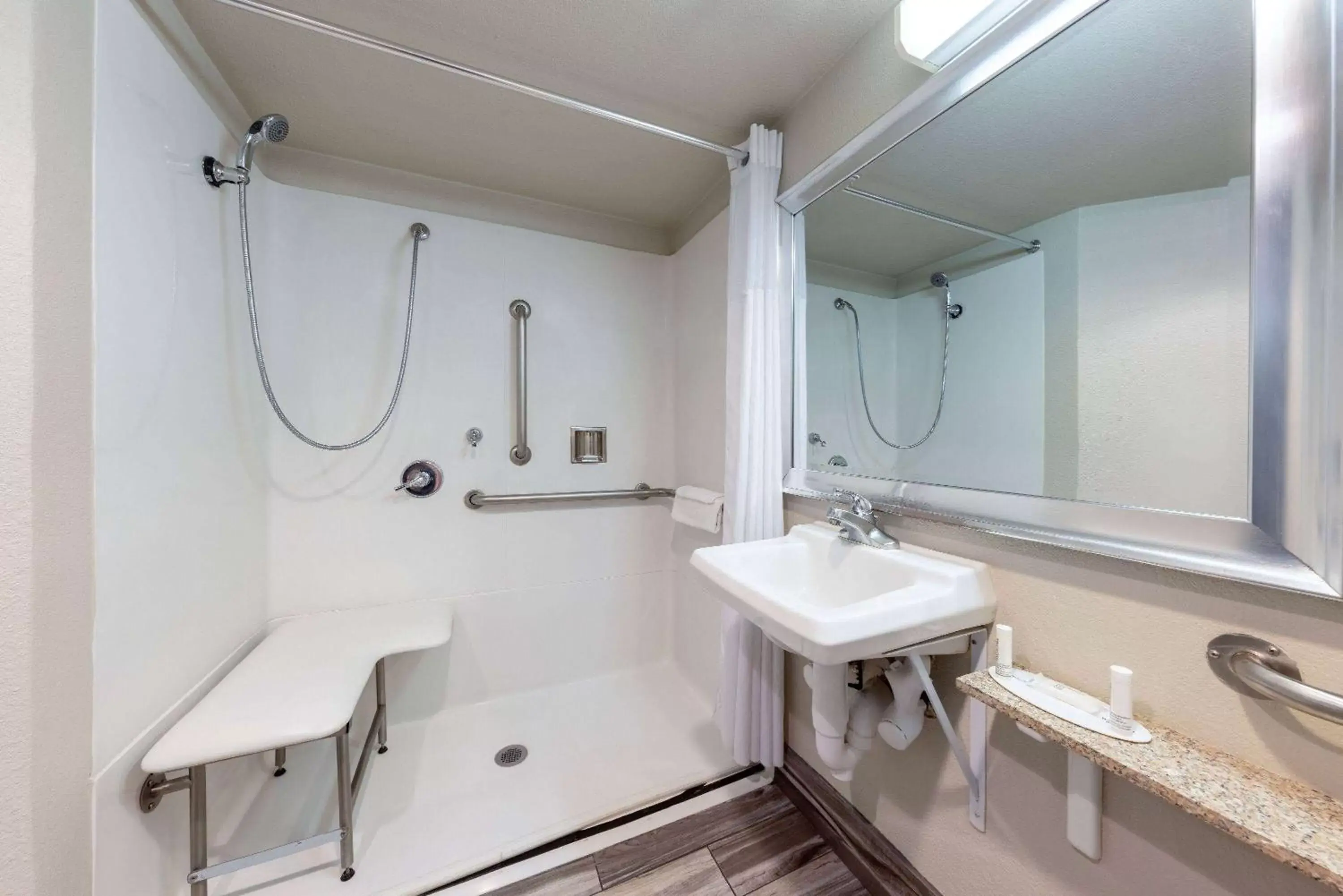 Shower, Bathroom in Days Inn by Wyndham Lathrop