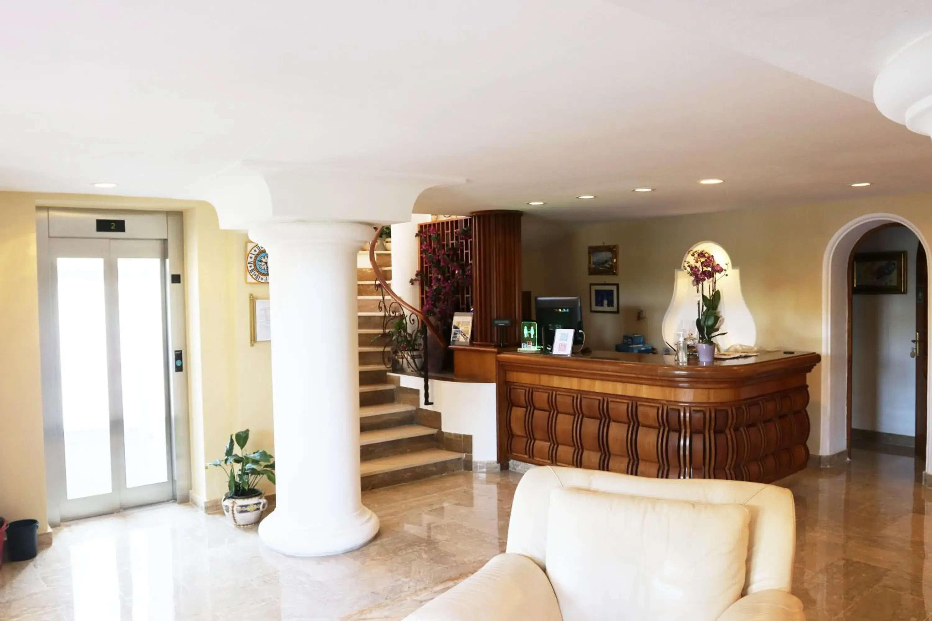 Lobby or reception, Lobby/Reception in Hotel Bougainville