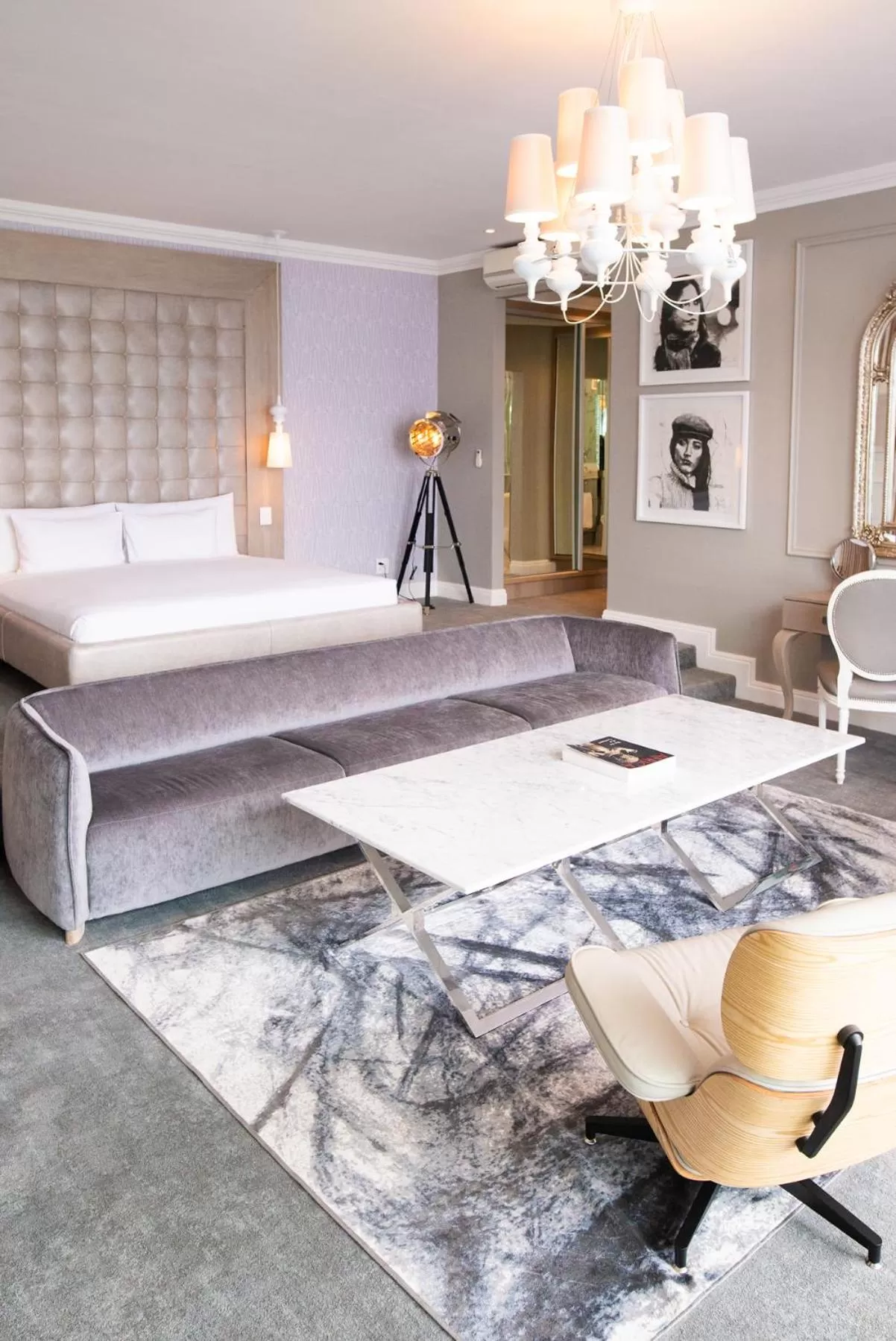 Coffee/tea facilities, Bed in The Marly Boutique Hotel