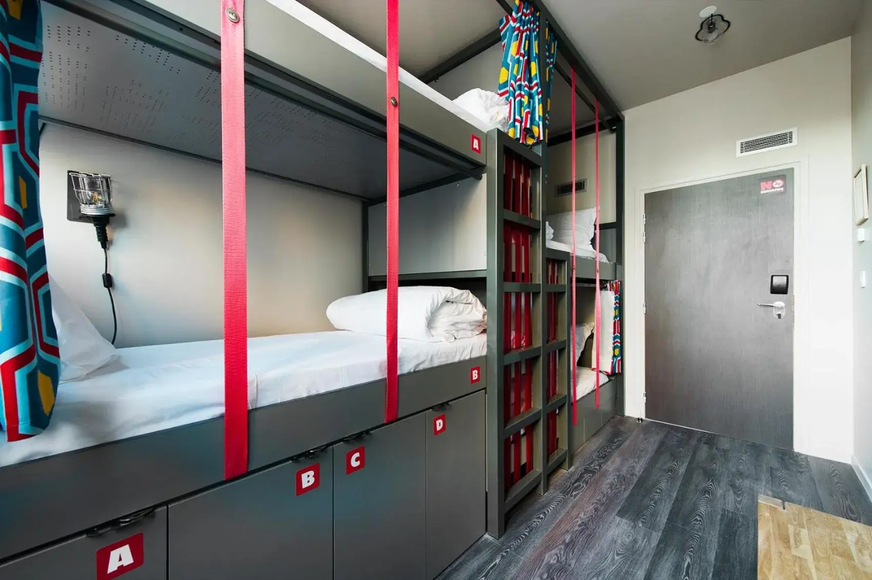 Bedroom, Bunk Bed in The People - Paris Belleville IEx Les PiaulesI