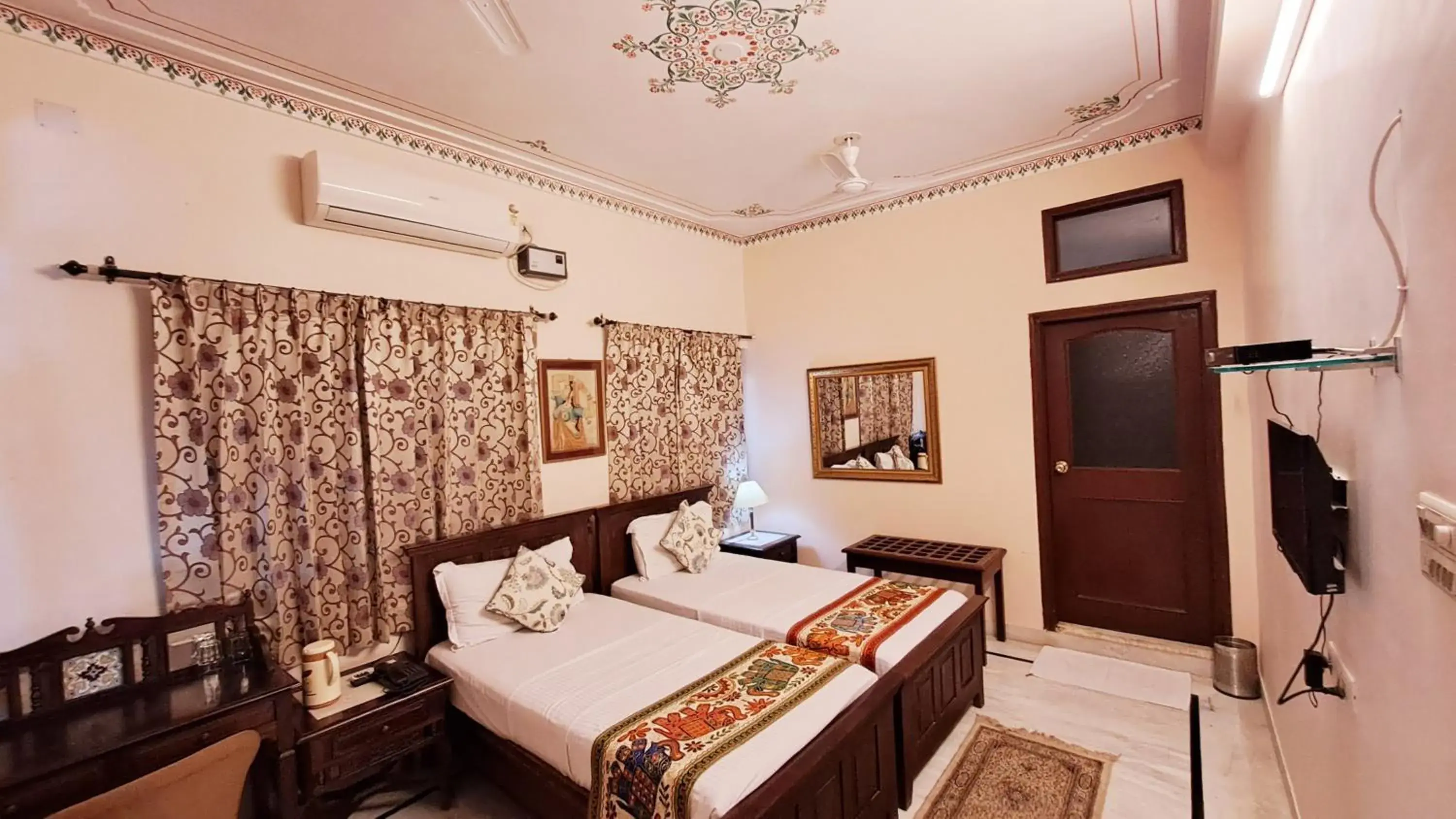 Bed, Dining Area in Sun Heritage Home