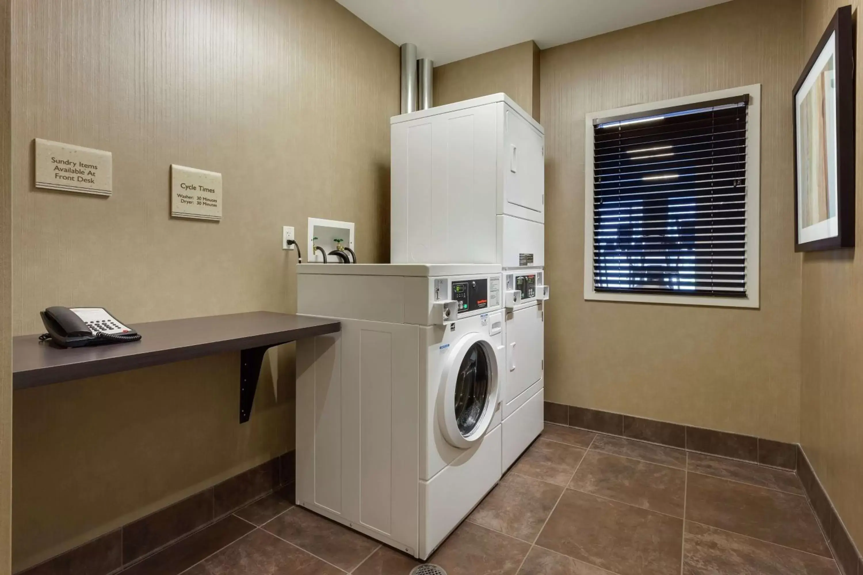 Property building, Bathroom in Hilton Garden Inn Washington DC/Georgetown Area