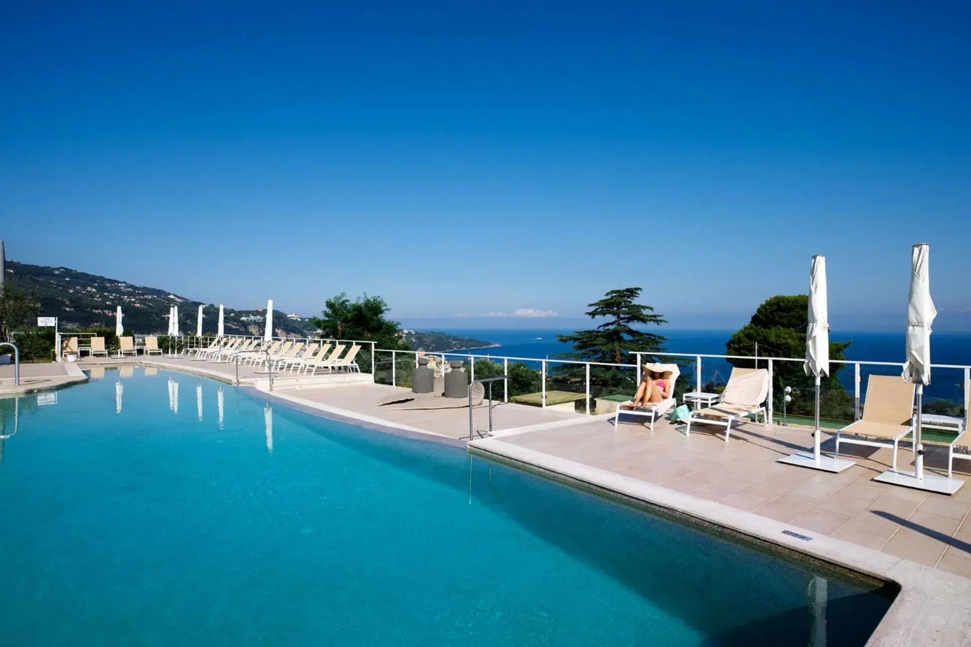 Pool view, Swimming Pool in Art Hotel Gran Paradiso