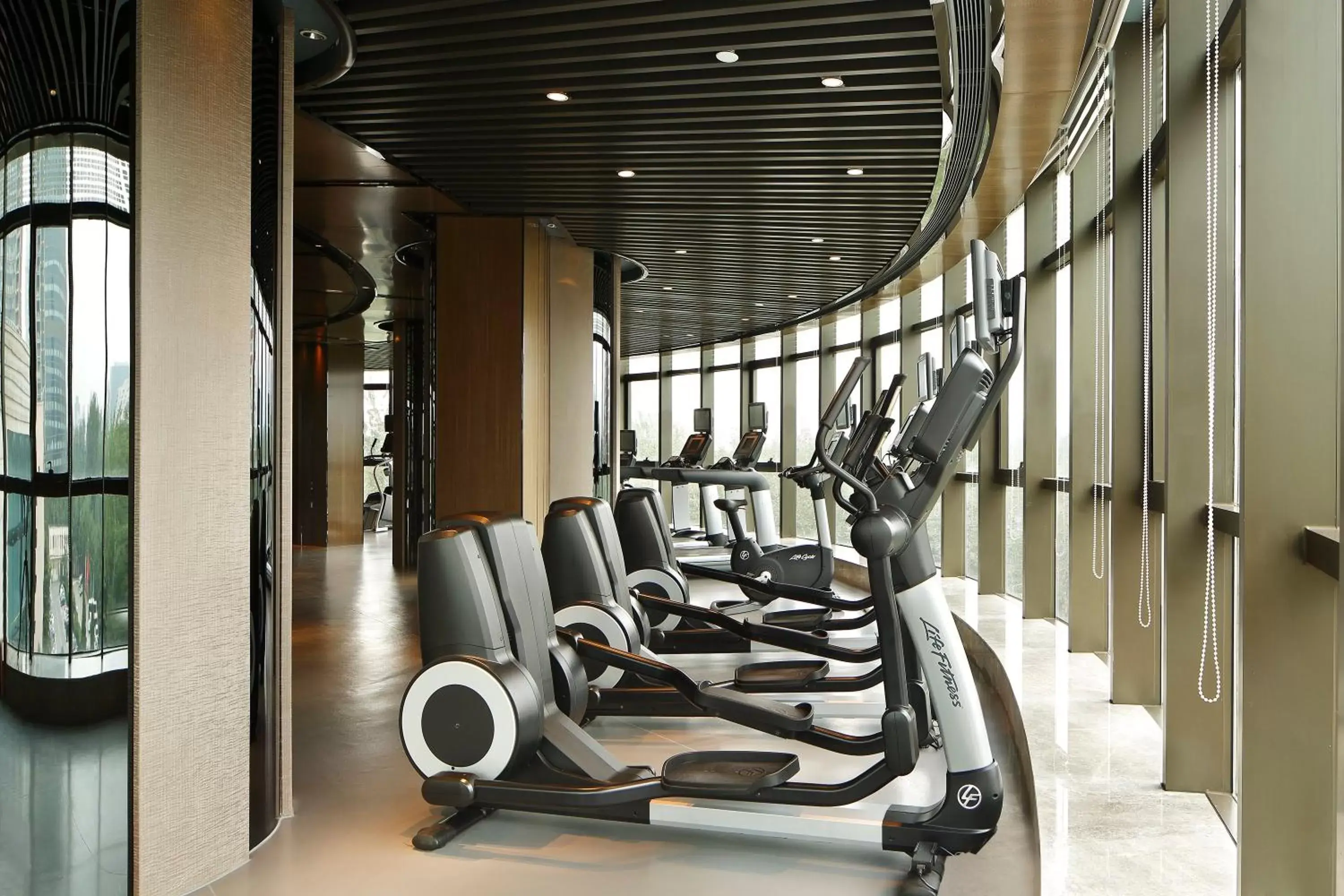 Spa and wellness centre/facilities, Fitness Center/Facilities in Crowne Plaza Beijing Lido, an IHG Hotel