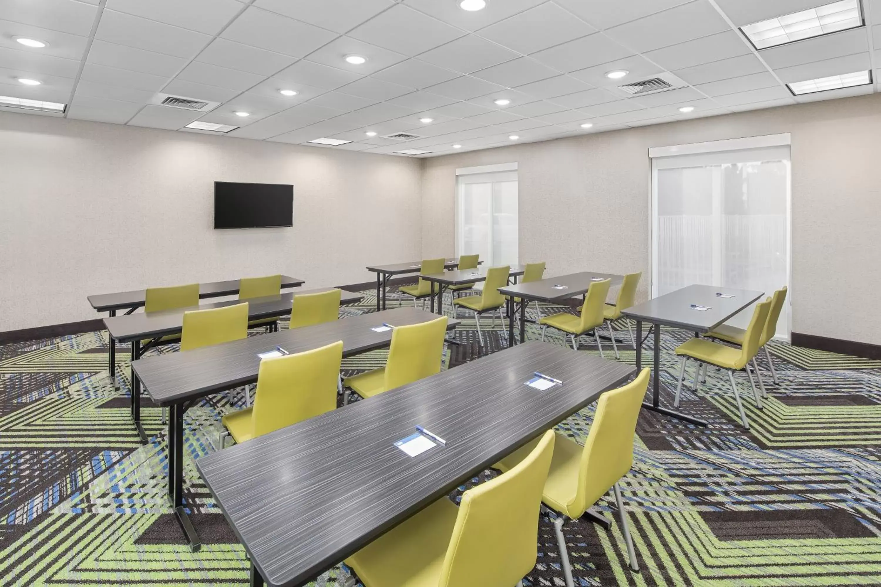 Meeting/conference room in Holiday Inn Express Hotel & Suites Palm Bay, an IHG Hotel