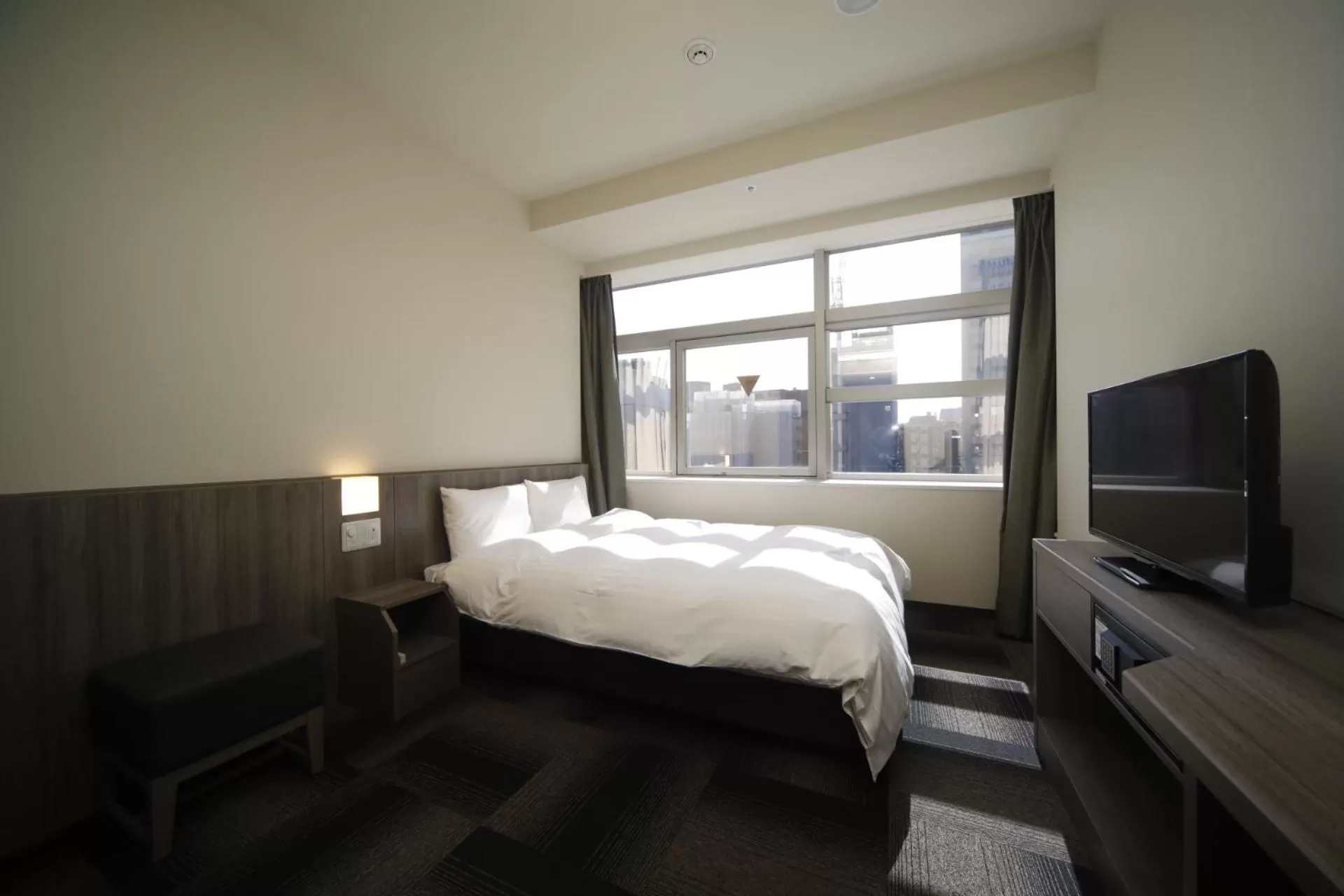 Bedroom, Bed in Dormy Inn Korakuen