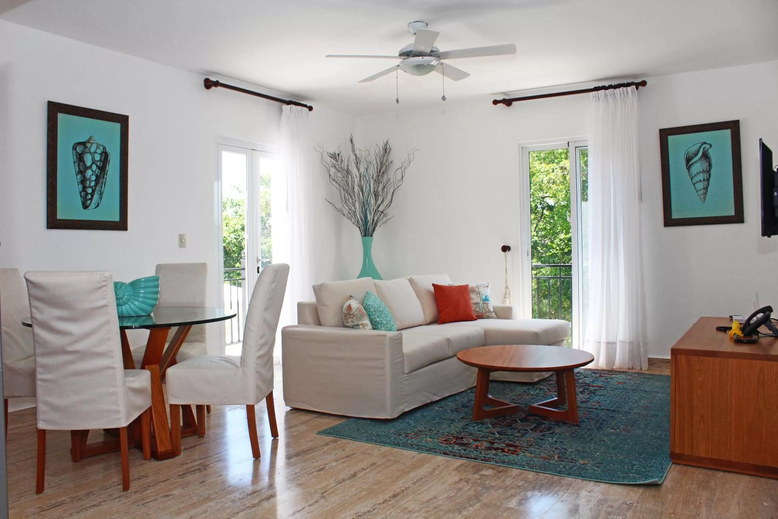 Living room, Seating Area in Ocean Village Deluxe Resort & Spa